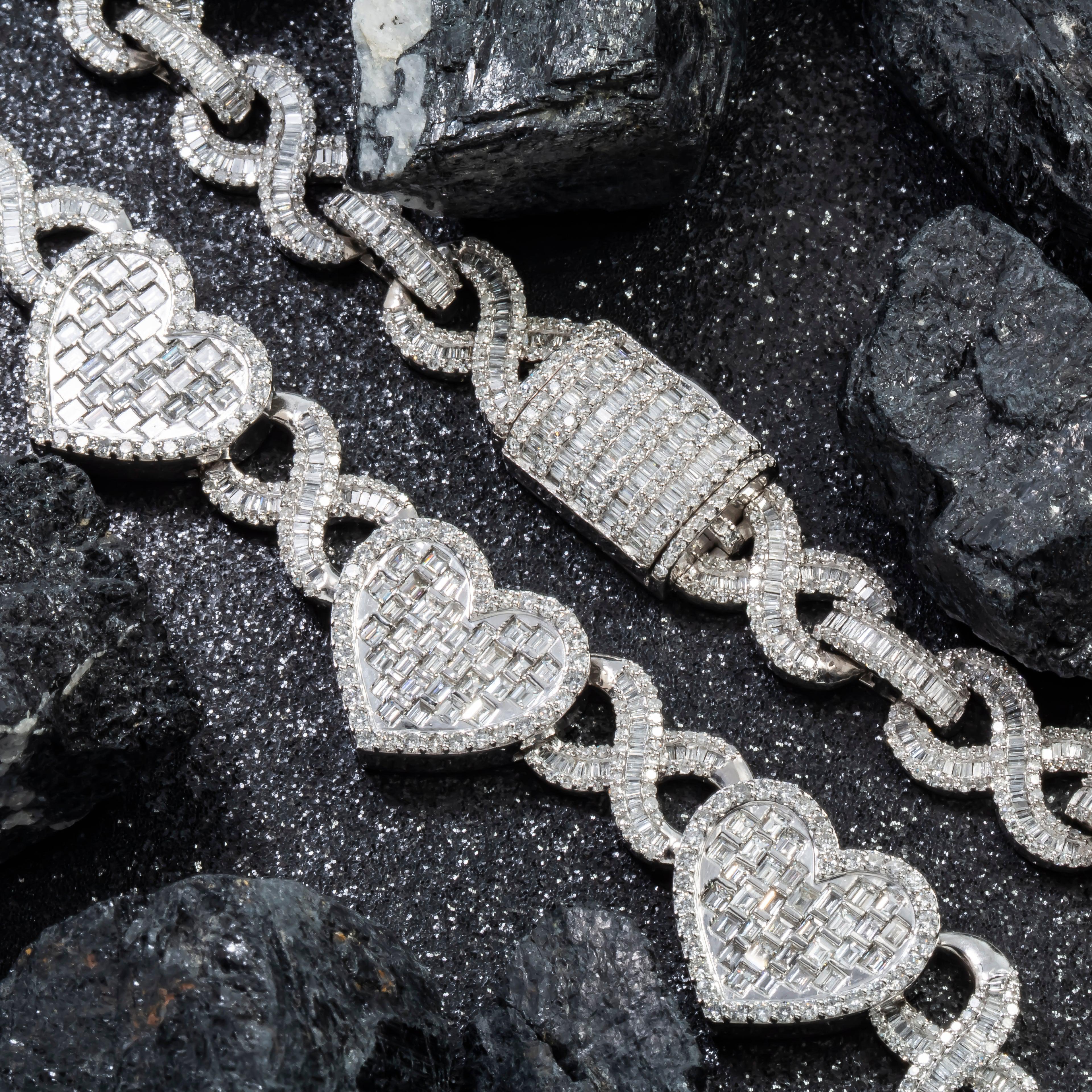10K GOLD BAGUETTE AND ROUND DIAMOND HEART INFINITY LINK CHAIN 21.74 CT - Image 4