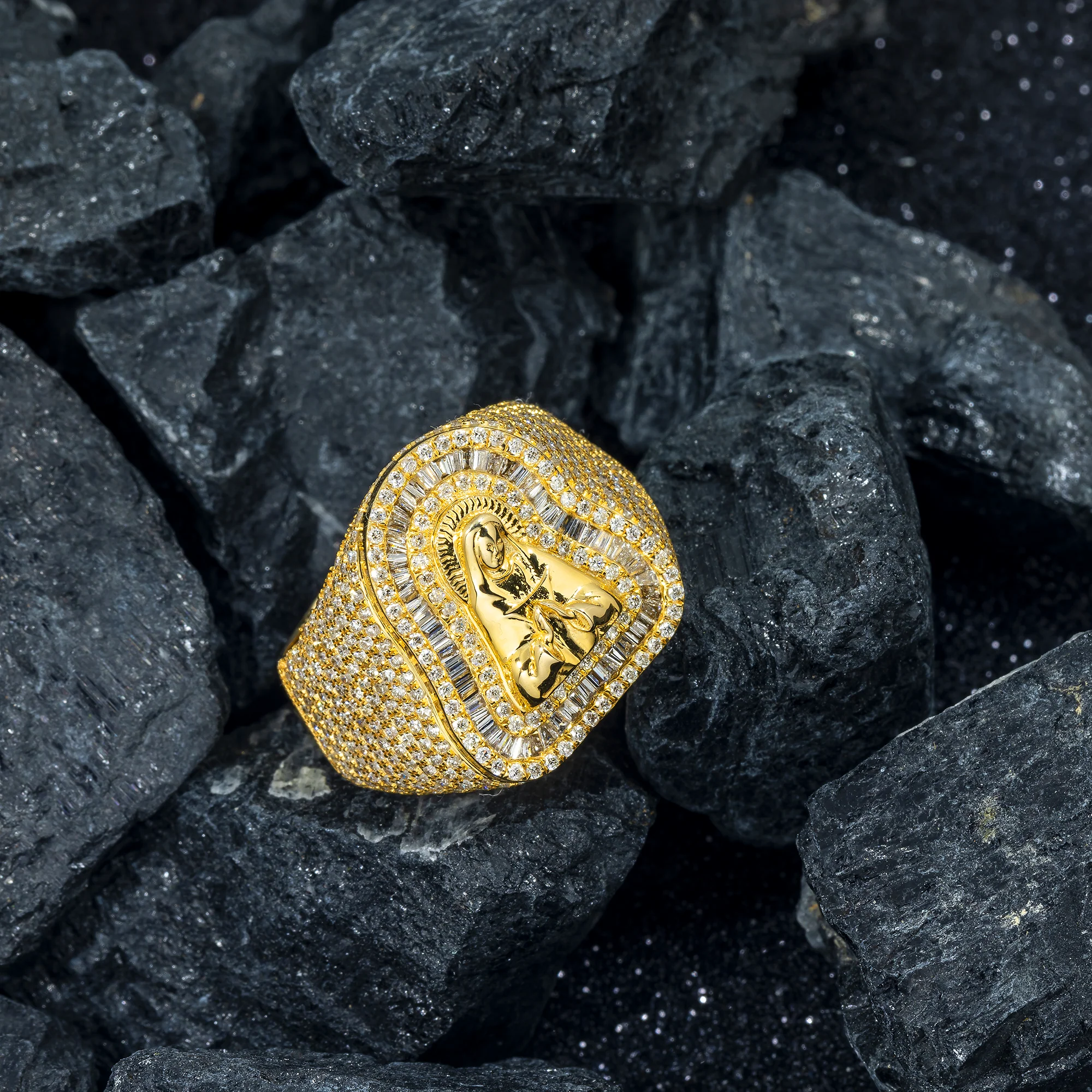 10K GOLD BAGUETTE AND ROUND DIAMOND MOTHER MARY RING 2.50 CT - Image 4