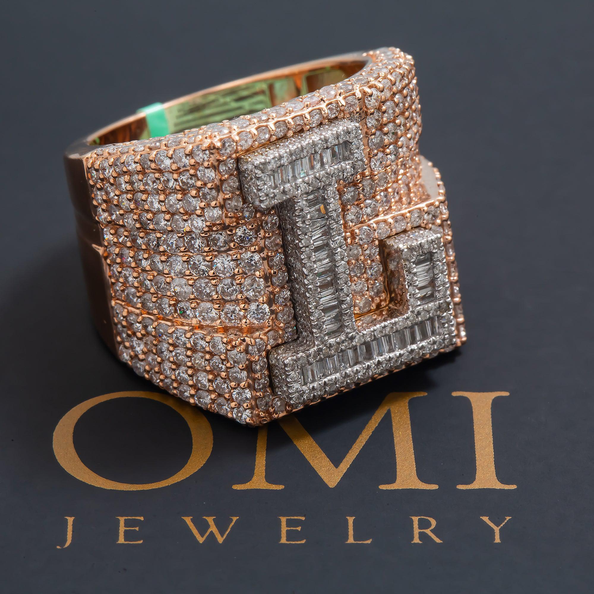 10K GOLD BAGUETTE CLUSTER DIAMOND 3D INITIAL L RING 4.75 CT - Image 4