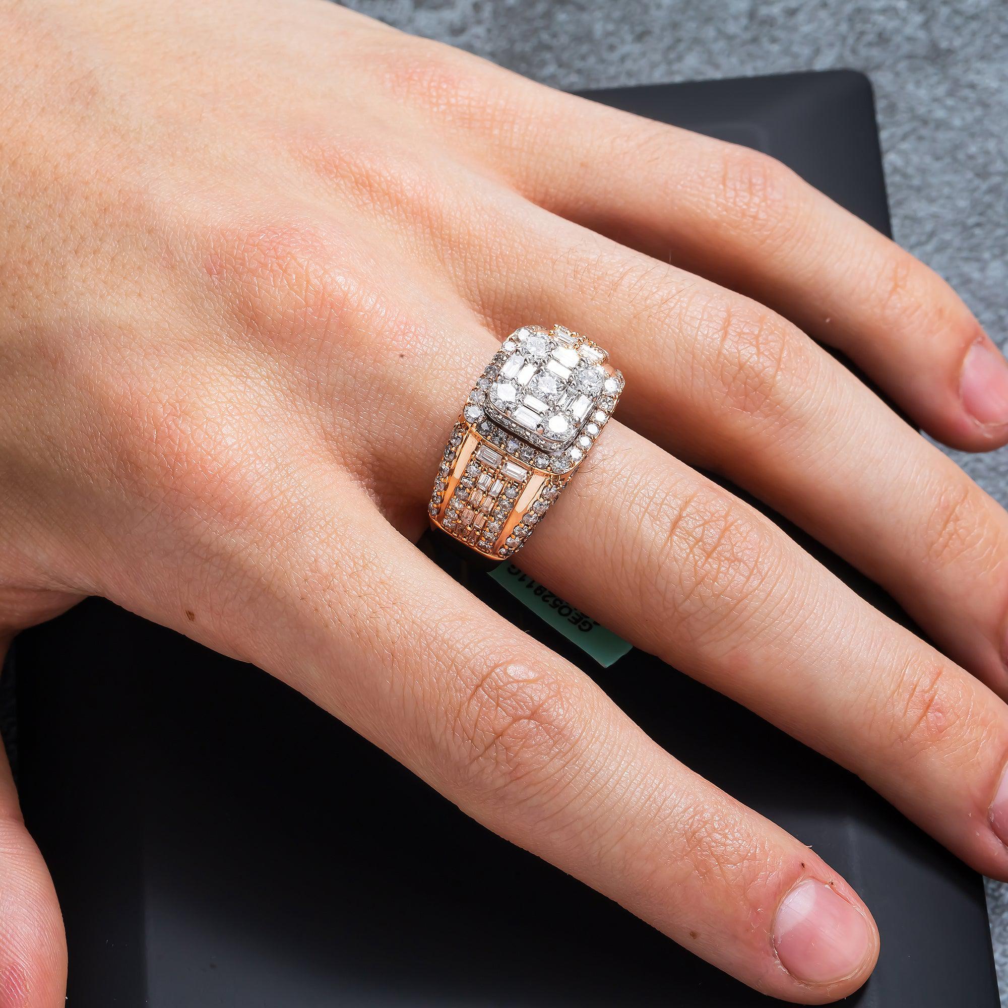 10K GOLD BAGUETTE CLUSTER DIAMOND RING 5.25 CT - Image 2