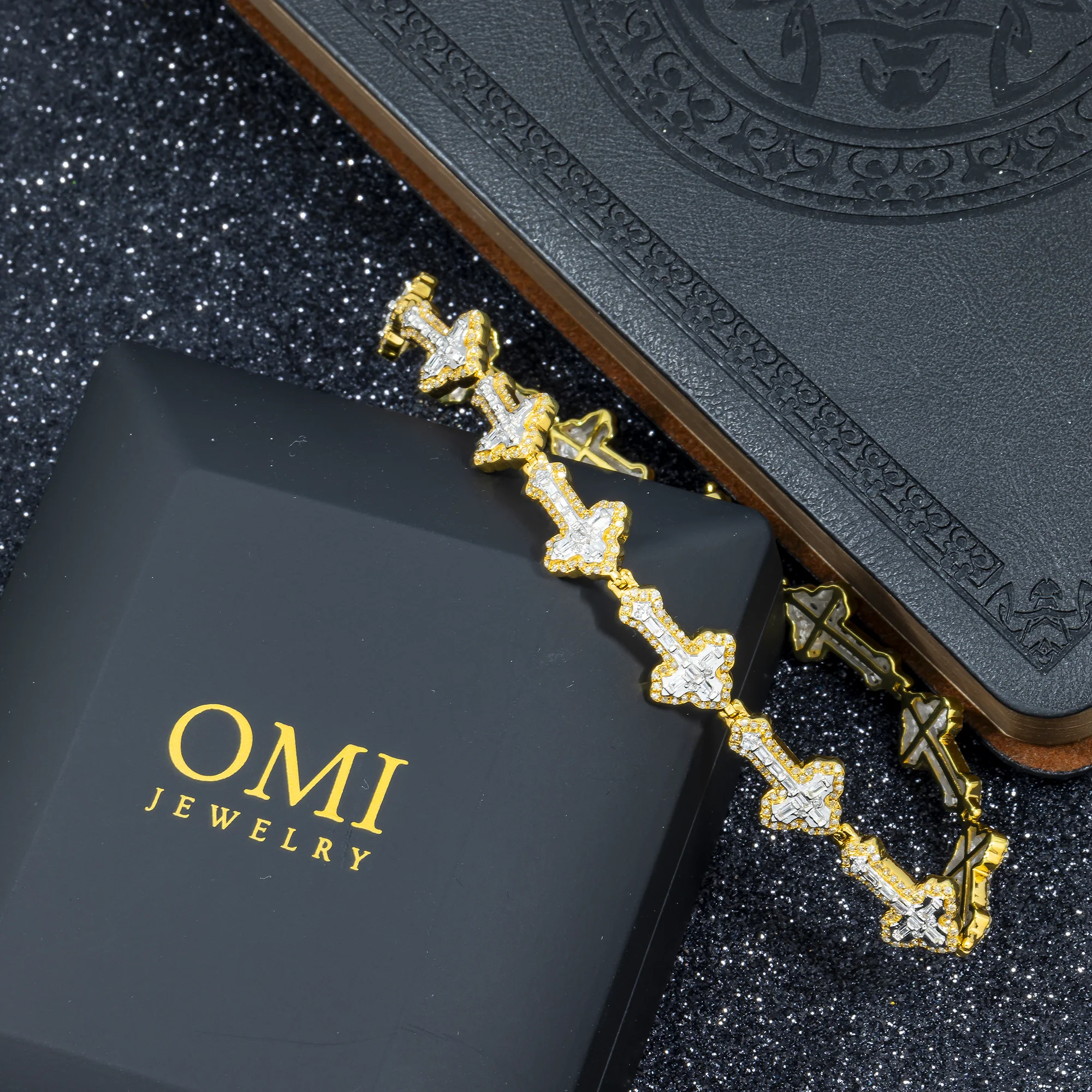 10K GOLD BAGUETTE DIAMOND POINTED EDGES CROSS BRACELET 1.70 CT - Image 4