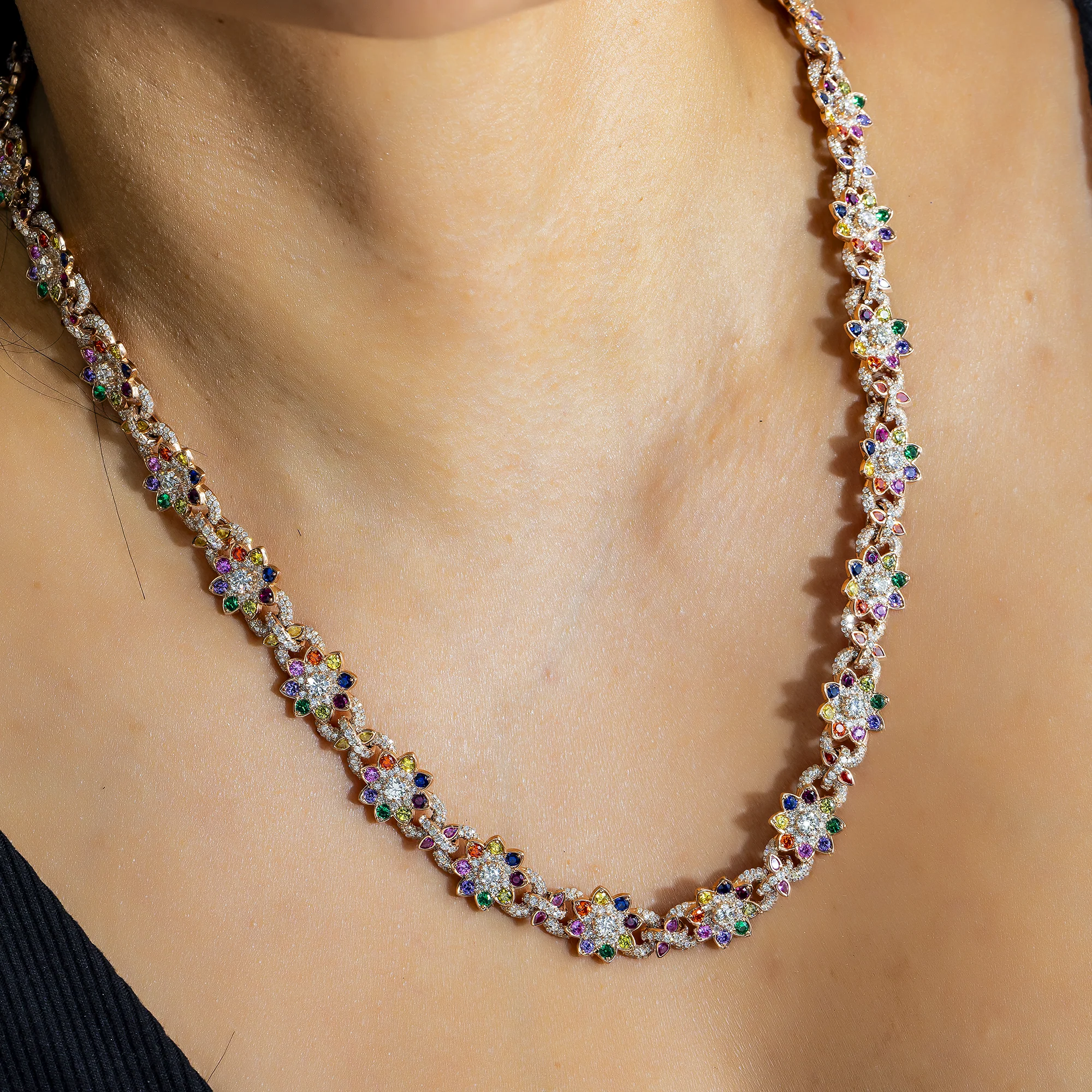 10K GOLD DIAMOND AND SAPPHIRE FLOWER LINK CHAIN 38.94 CTW - Image 2