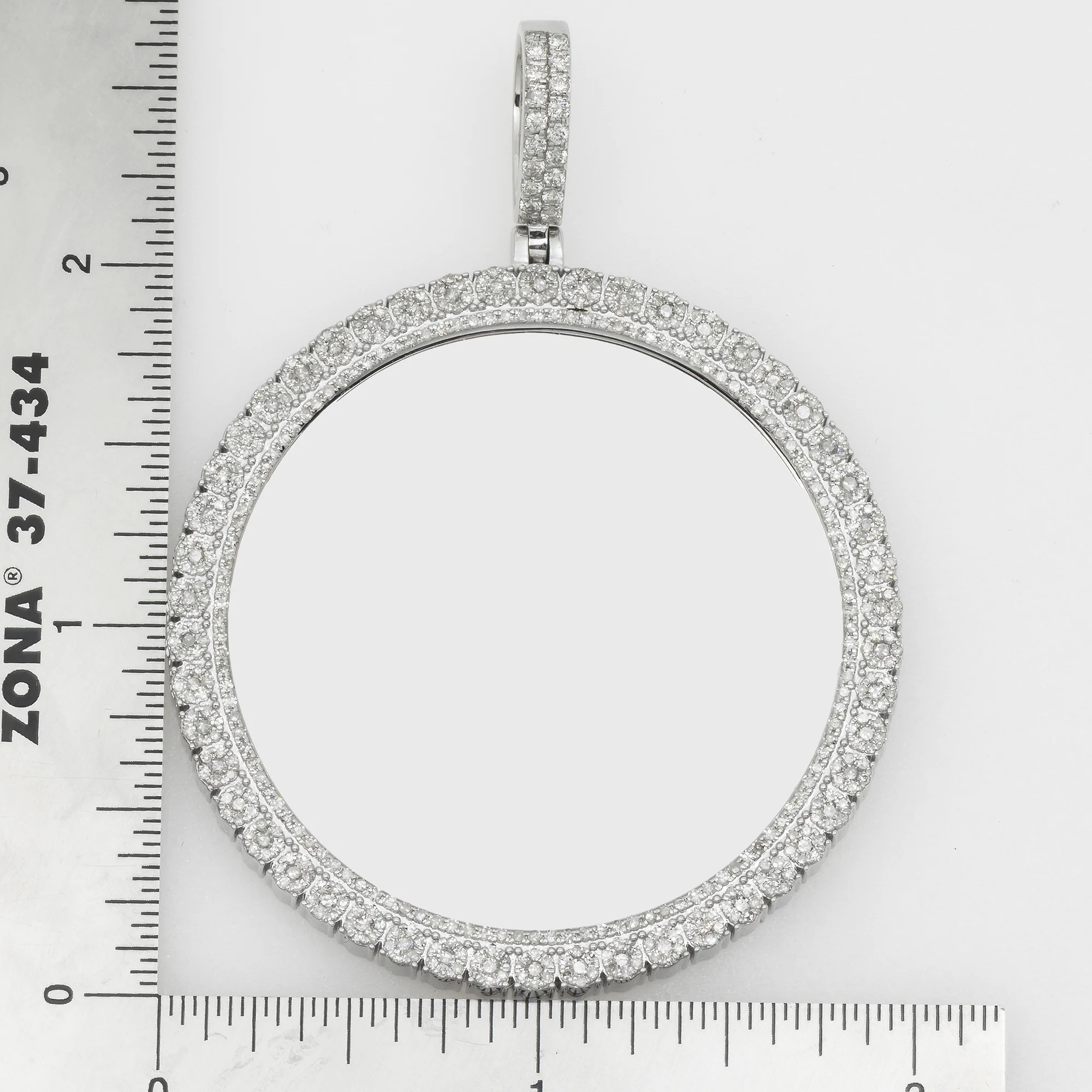 10K GOLD DIAMOND CLUSTER CIRCLE PICTURE PENDANT 3.06 CT - Image 3