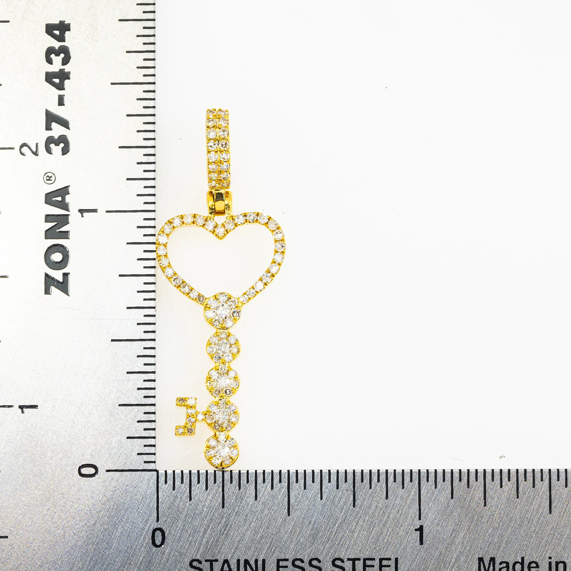 10K GOLD DIAMOND HEART KEY PENDANT 0.52 CT - Image 4