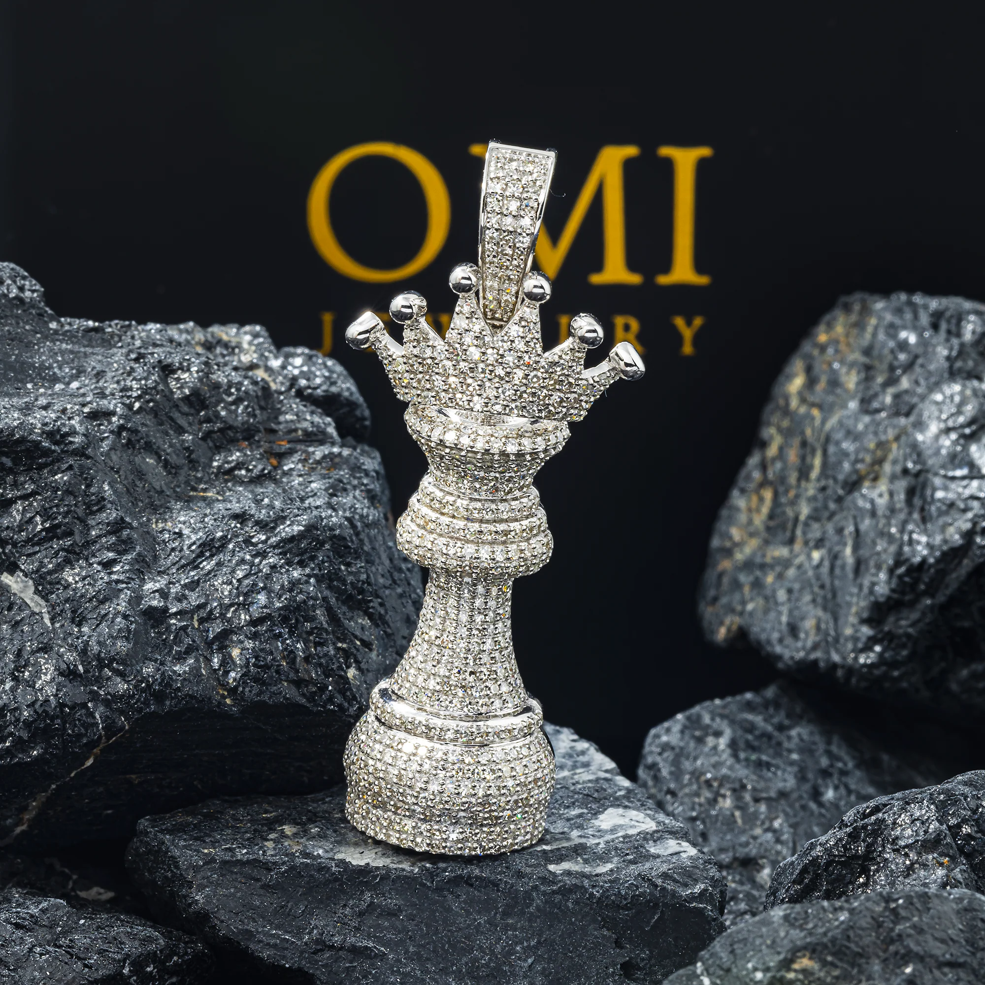 10K GOLD DIAMOND KING CHESS PIECE PENDANT 1.31 CT - Image 2
