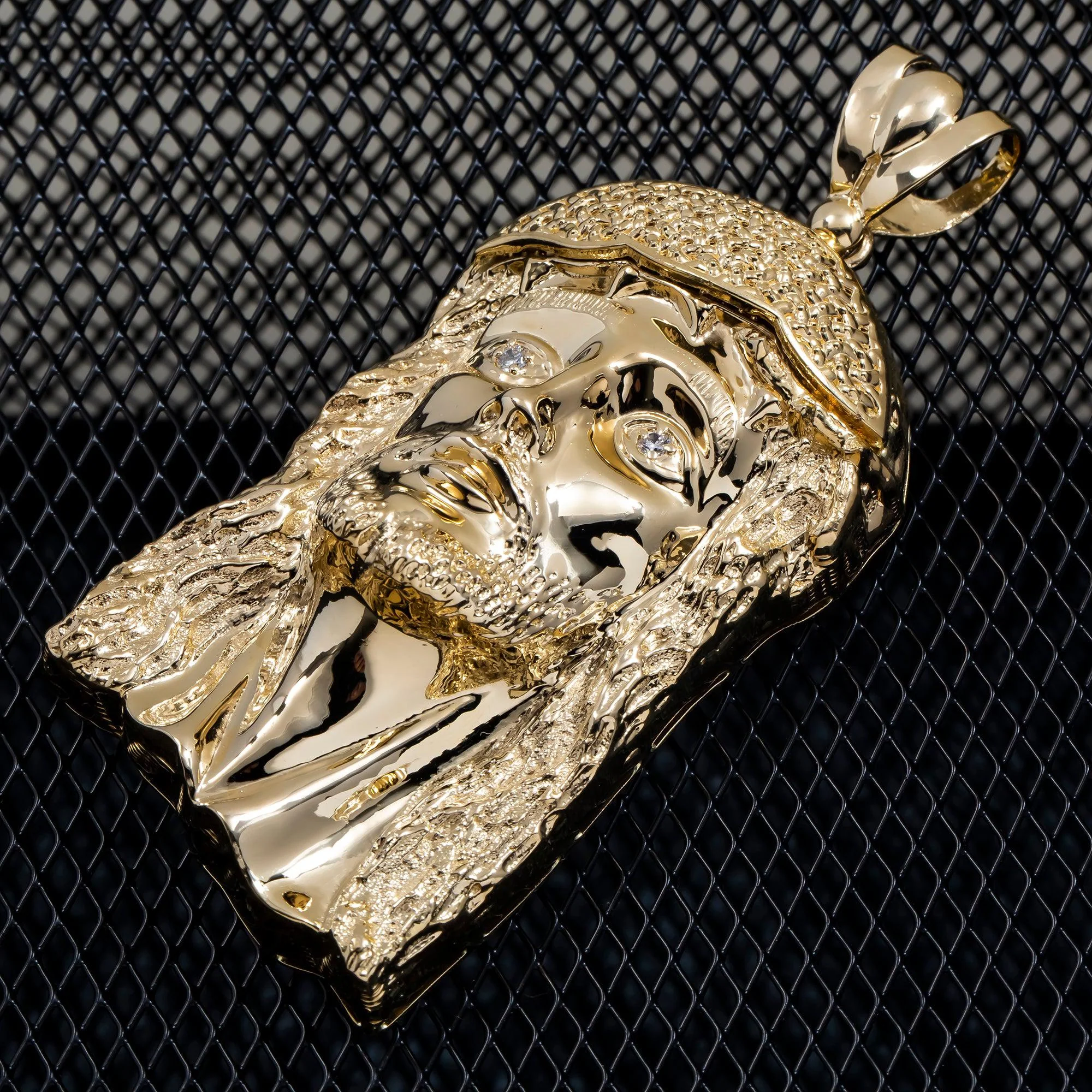 10K GOLD JESUS HEAD DIAMOND EYES PENDANT 77.0G - Image 2