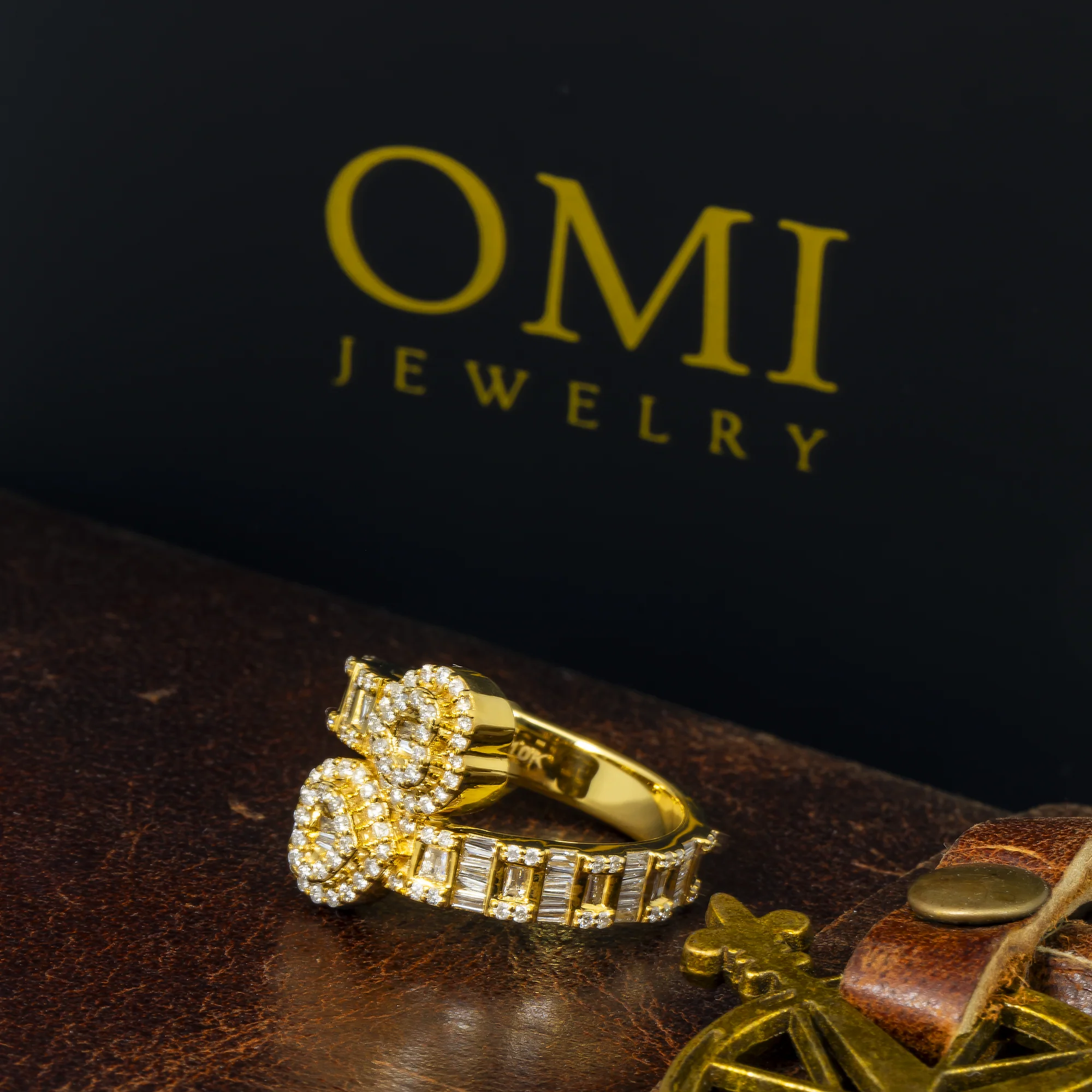 10K GOLD ROUND AND BAGUETTE DIAMOND HEART BYPASS RING 1.00 CT - Image 4