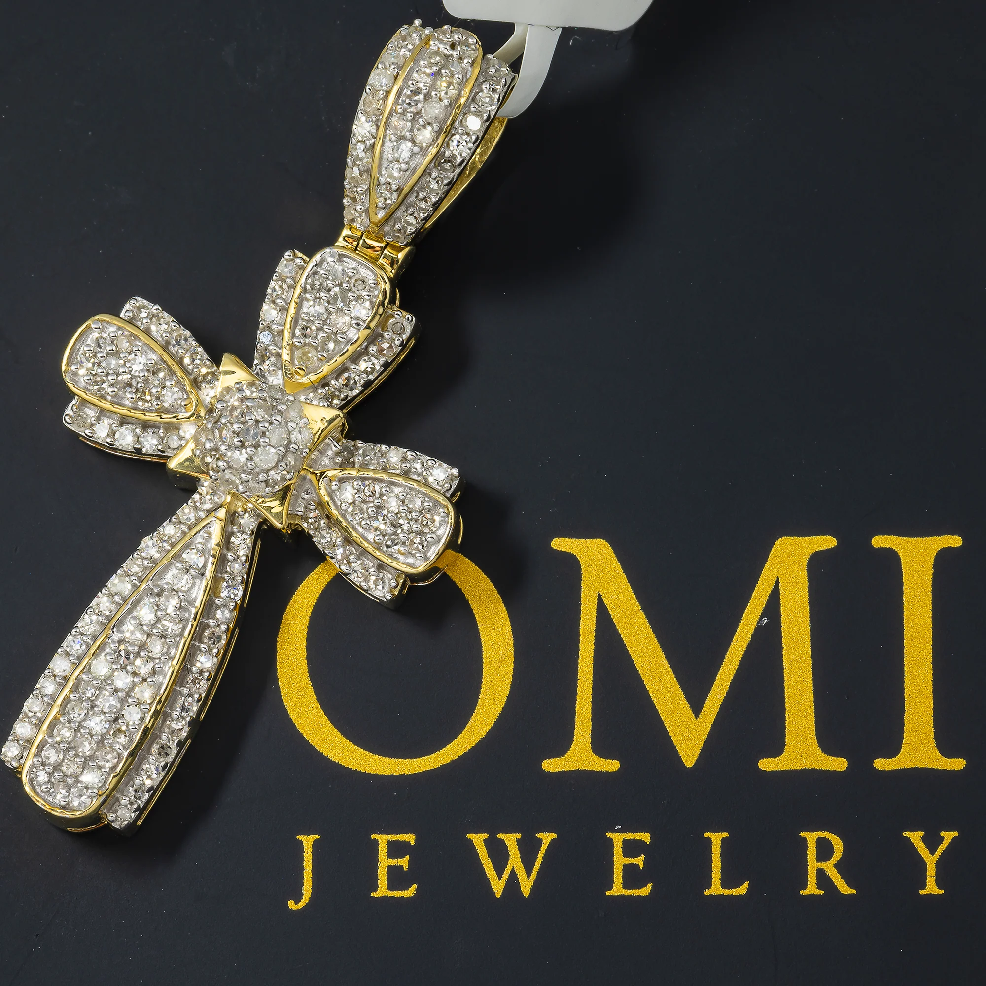 10K GOLD ROUND DIAMOND CROSS PENDANT 0.56 CT - Image 2