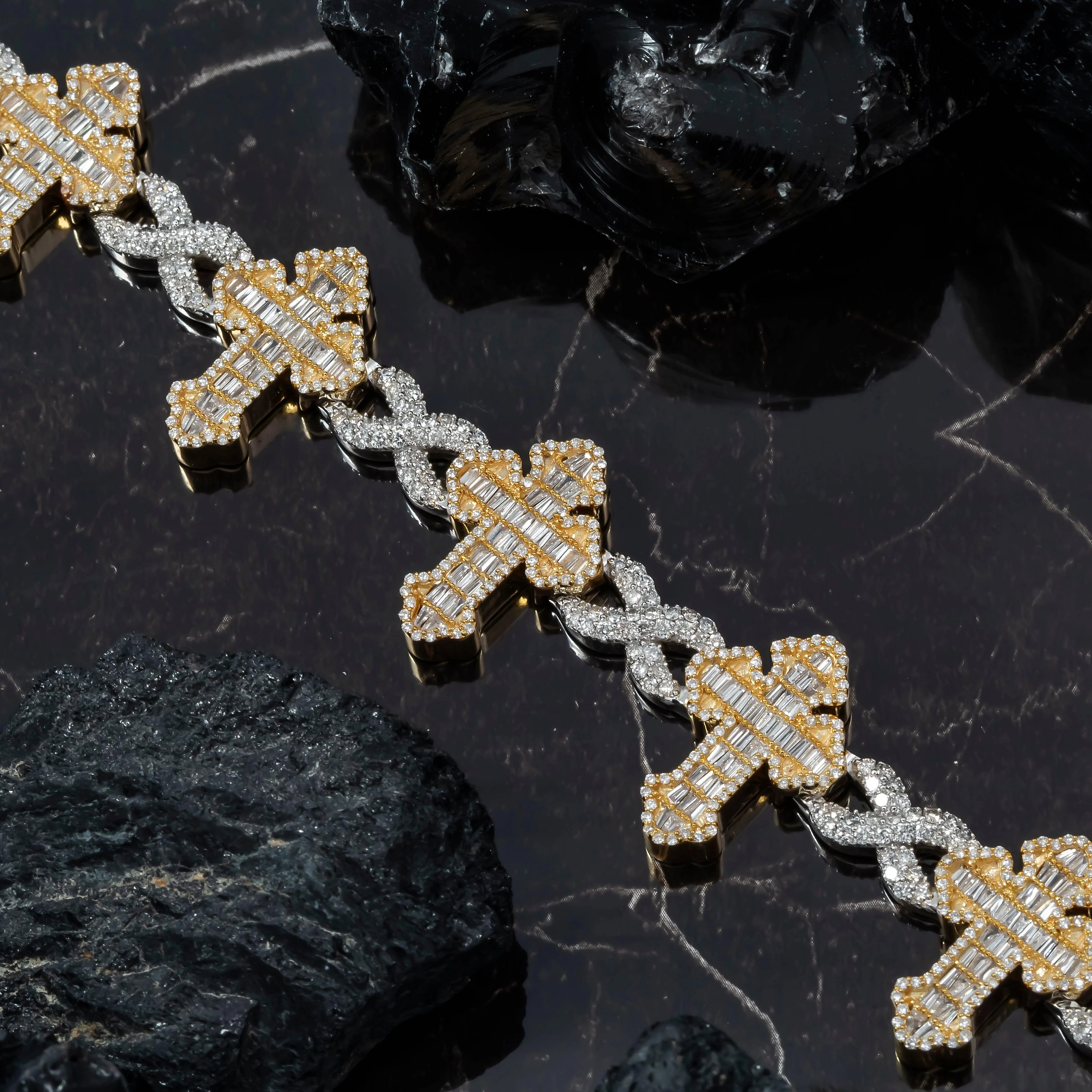 10K GOLD TWO TONE BAGUETTE AND ROUND DIAMONDS CROSS INFINITY CHAIN BRACELET 7.28 CT - Image 4