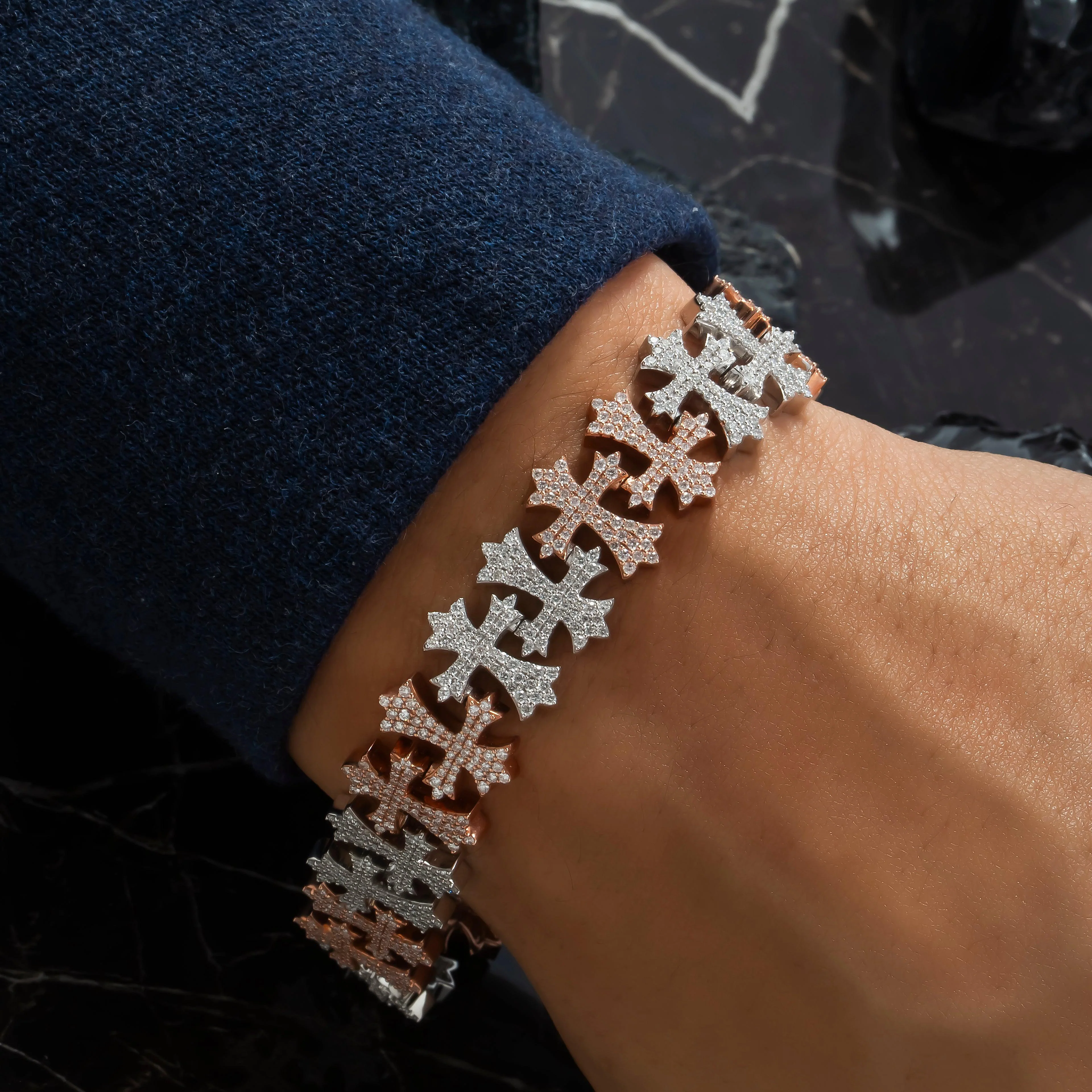 10K GOLD TWO TONE ROUND DIAMONDS CROSSES CHAIN BRACELET 5.89 CT - Image 2