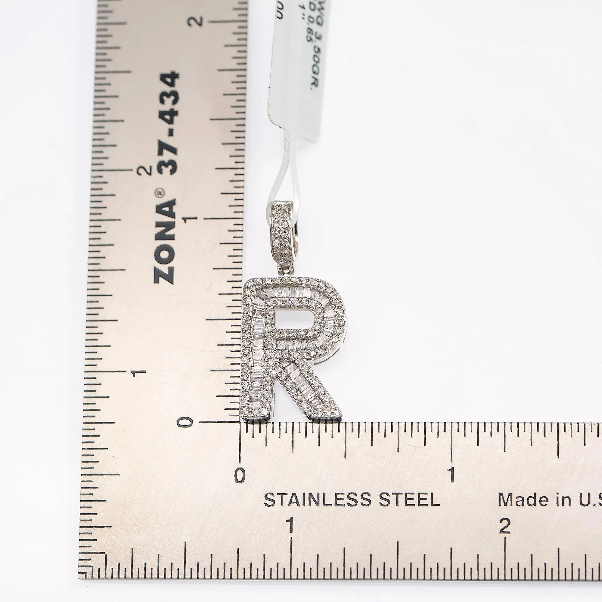 10K WHITE GOLD UNISEX LETTER R PENDANT WITH 0.65 CT DIAMONDS - Image 3