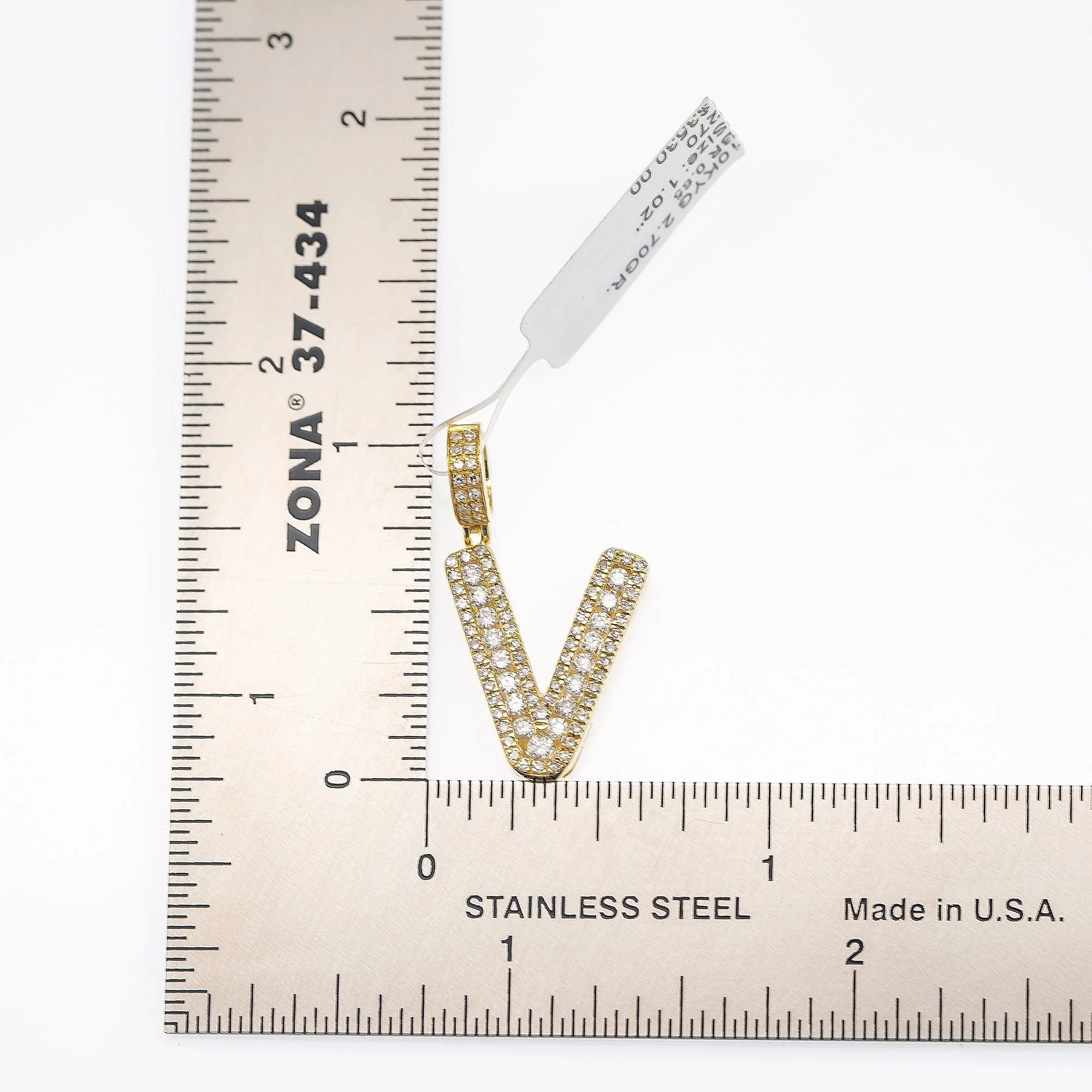 10K YELLOW GOLD UNISEX LETTER V PENDANT WITH 0.65 CT DIAMONDS - Image 4