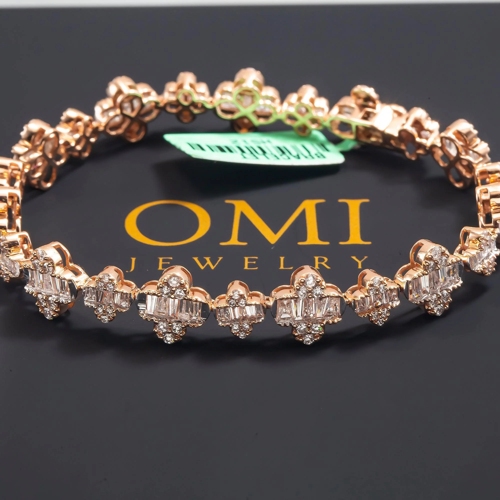 14K GOLD BAGUETTE AND ROUND DIAMONDS CLOVER BRACELET 4.90 CT - Image 4