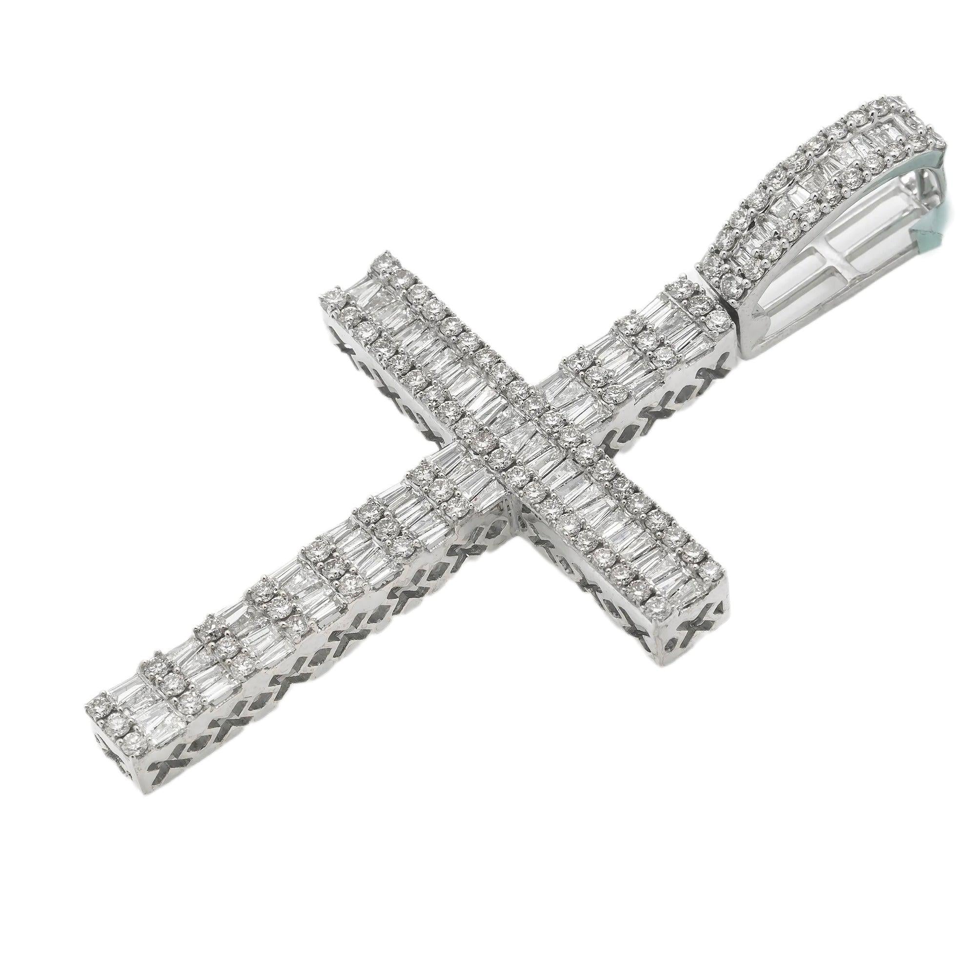 14K GOLD BAGUETTE AND ROUND DIAMOND CROSS PENDANT 3.75 CT - Image 3