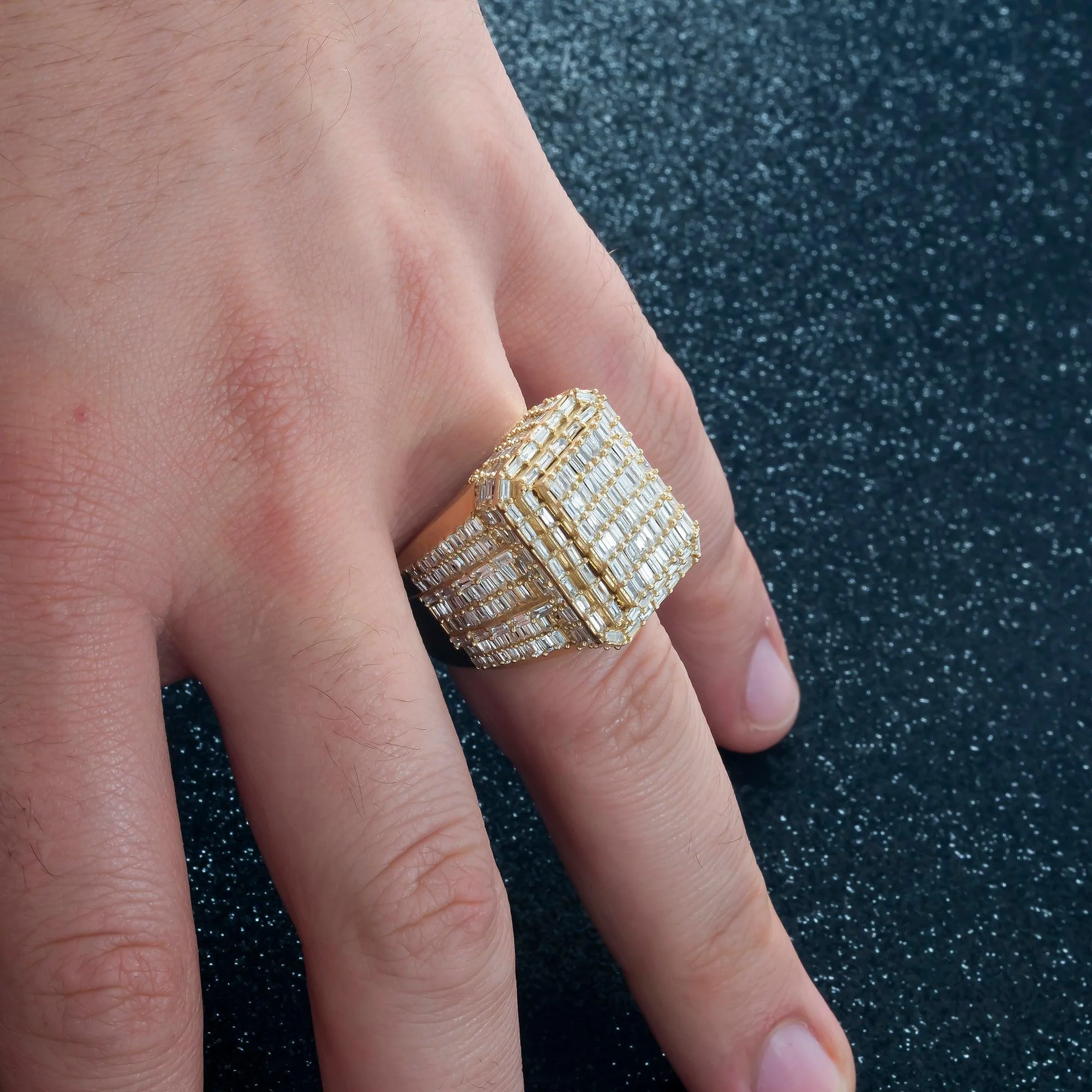 14K GOLD BAGUETTE DIAMOND RECTANGULAR RING 3.75 CT - Image 2