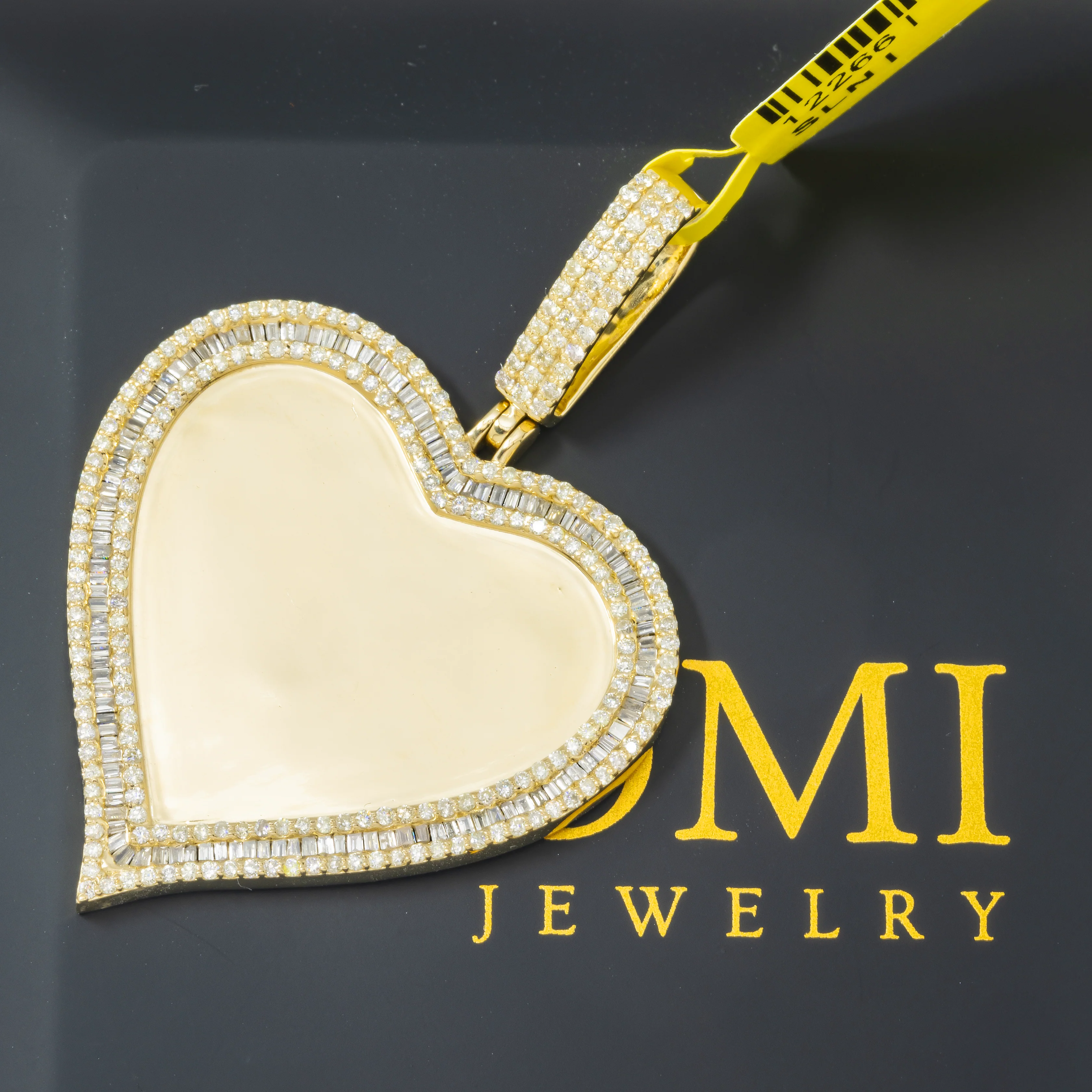 10K GOLD BAGUETTE & ROUND DIAMOND HEART PICTURE PENDANT 1.44 CT - Image 2
