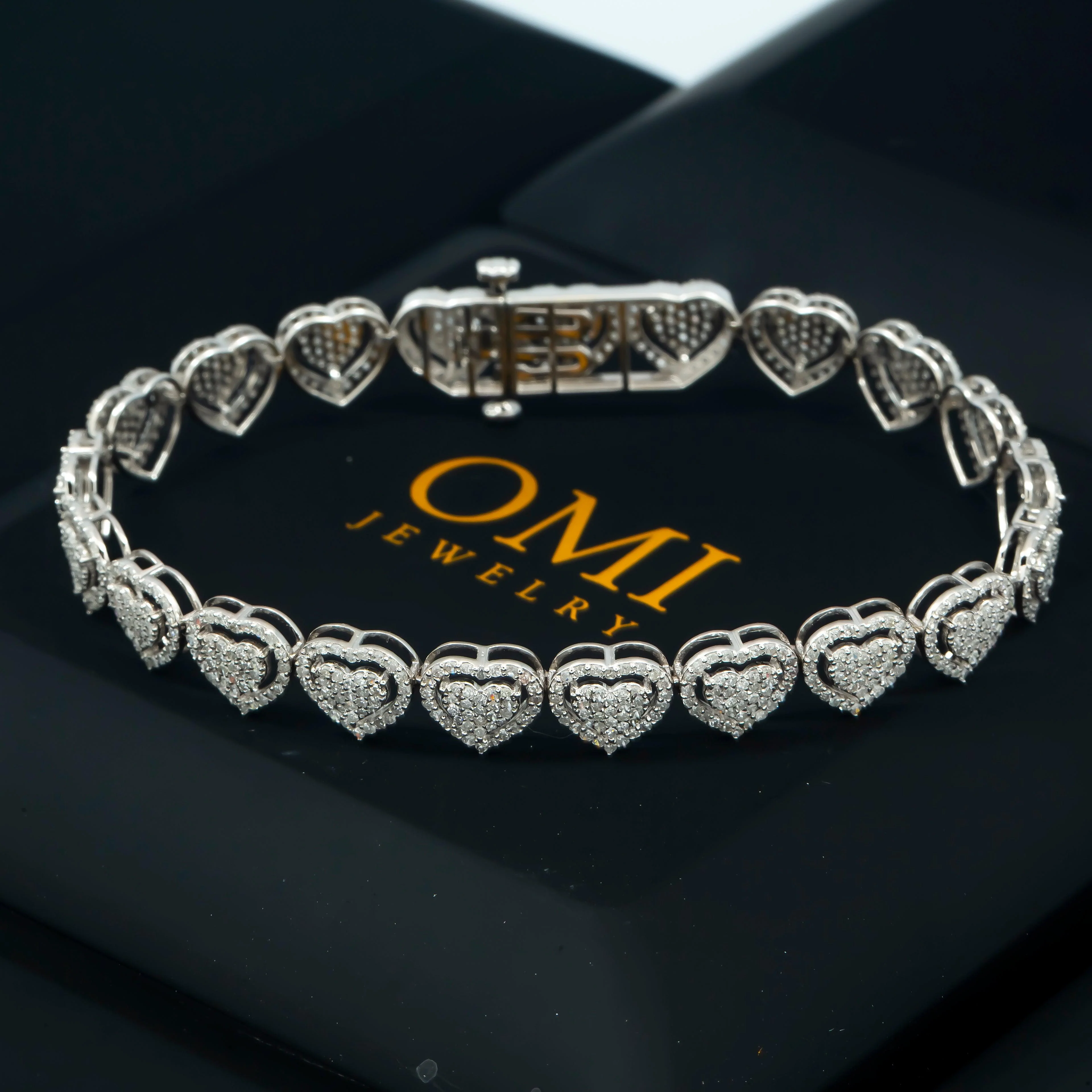 14K GOLD HEART SHAPE BRACELET 3.91 CT DIAMONDS - Image 4