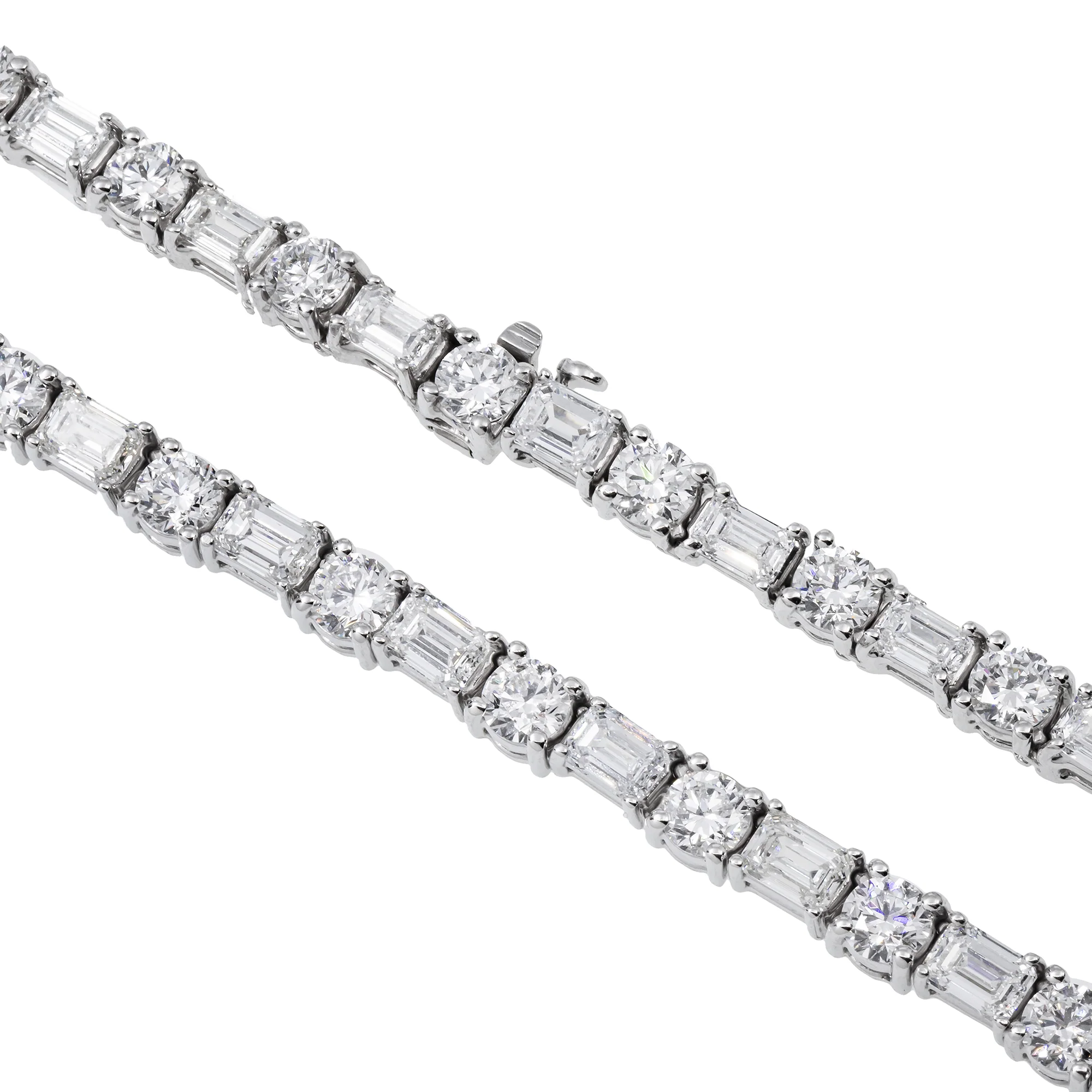 14K GOLD EMERALD AND ROUND LAB DIAMOND TENNIS CHAIN 40.22 CT - Image 3