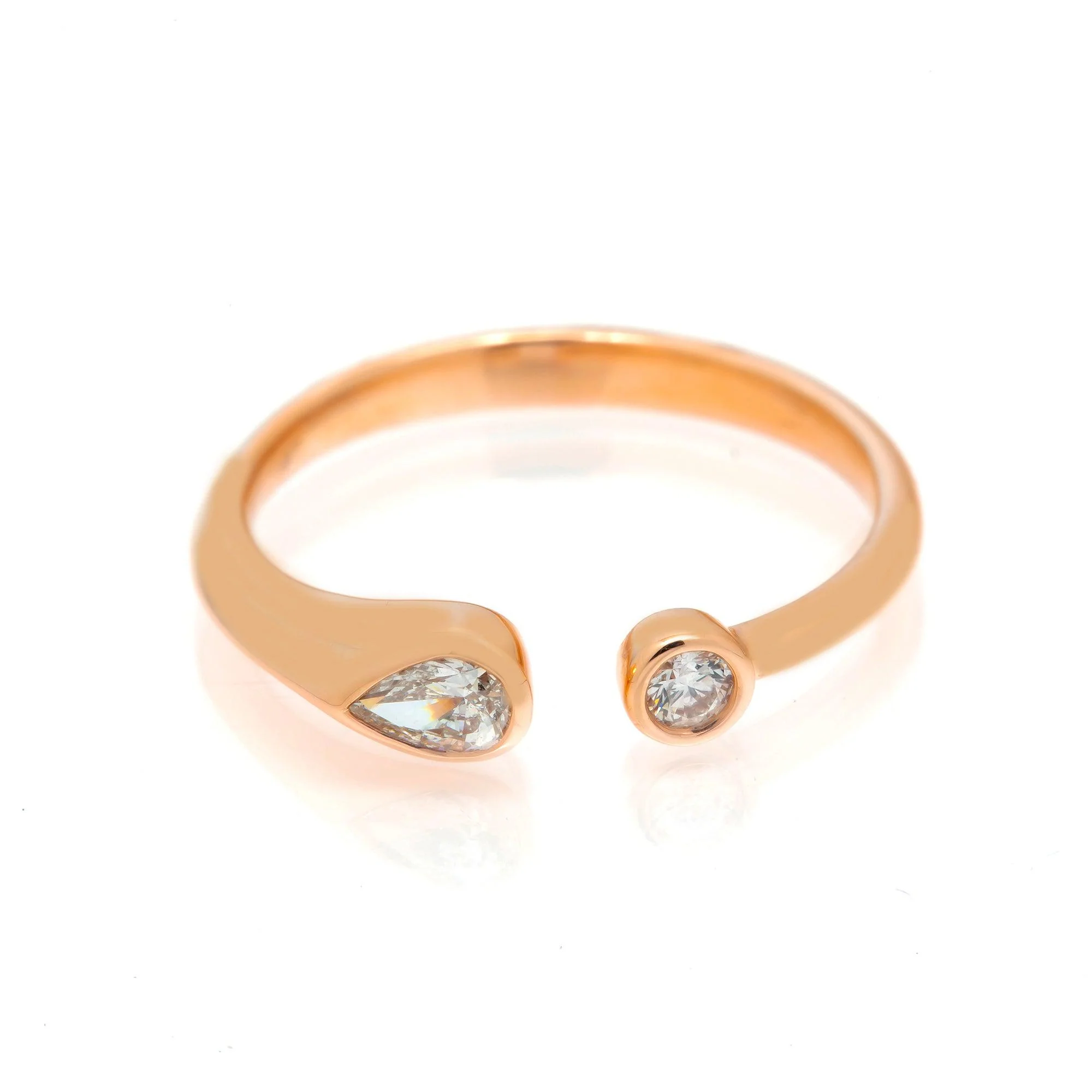 14K GOLD PEAR AND ROUND TWO DIAMOND BEZEL RING 0.25 CT - Image 8
