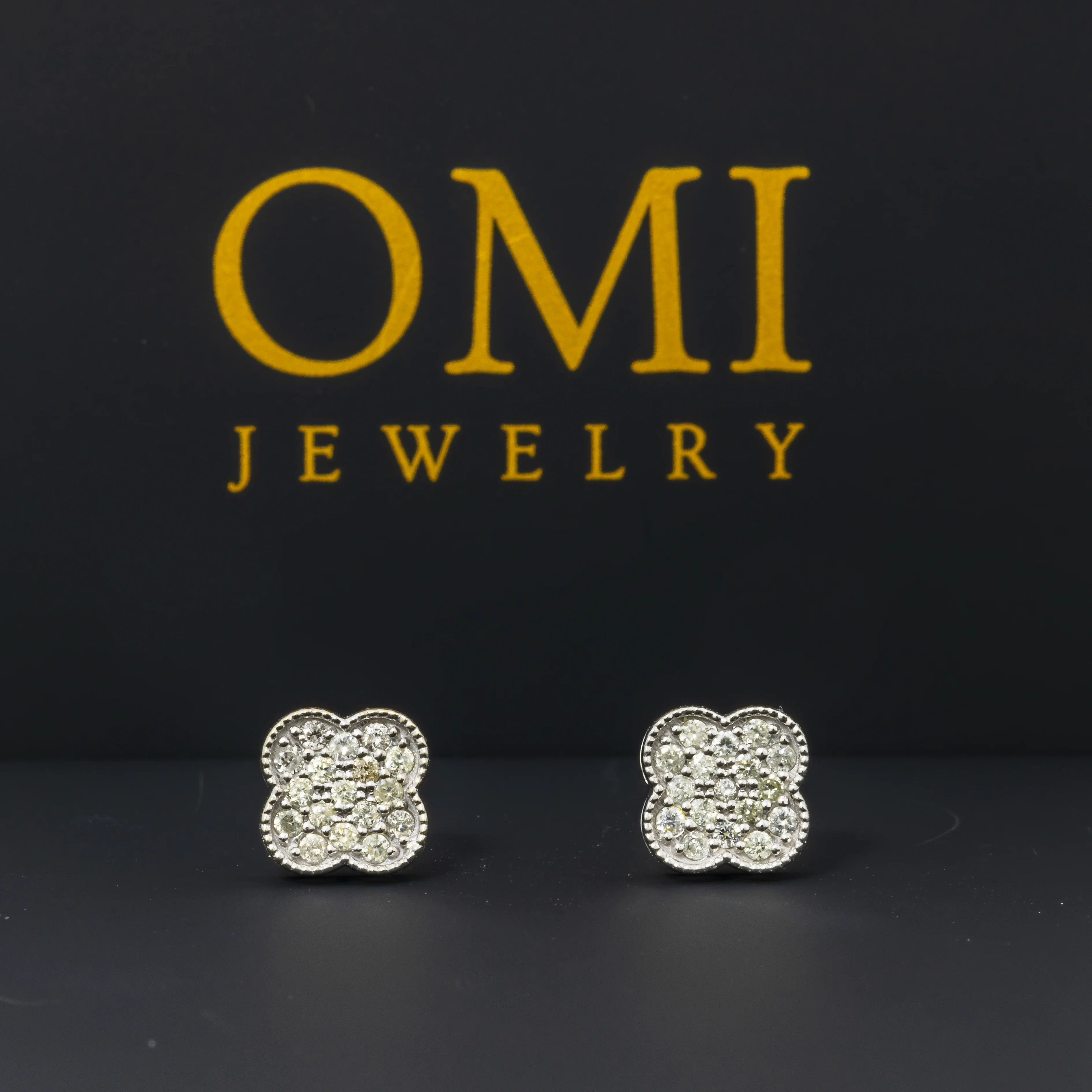 14K GOLD ROUND DIAMOND CLOVER EARRINGS 0.32 CTW - Image 3