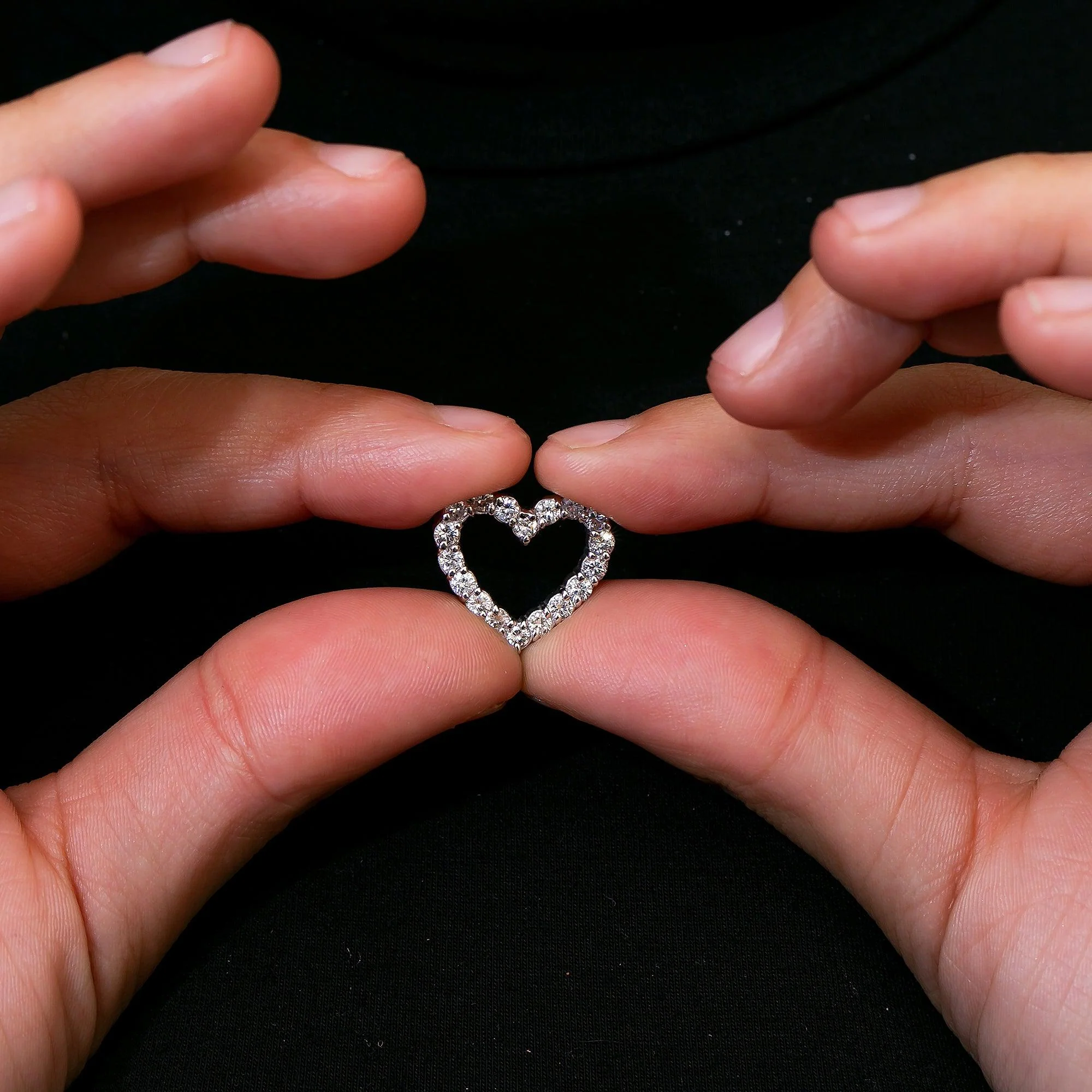 14K White Gold Ladies  Heart Pendant with 0.99 CT Diamond - Image 3