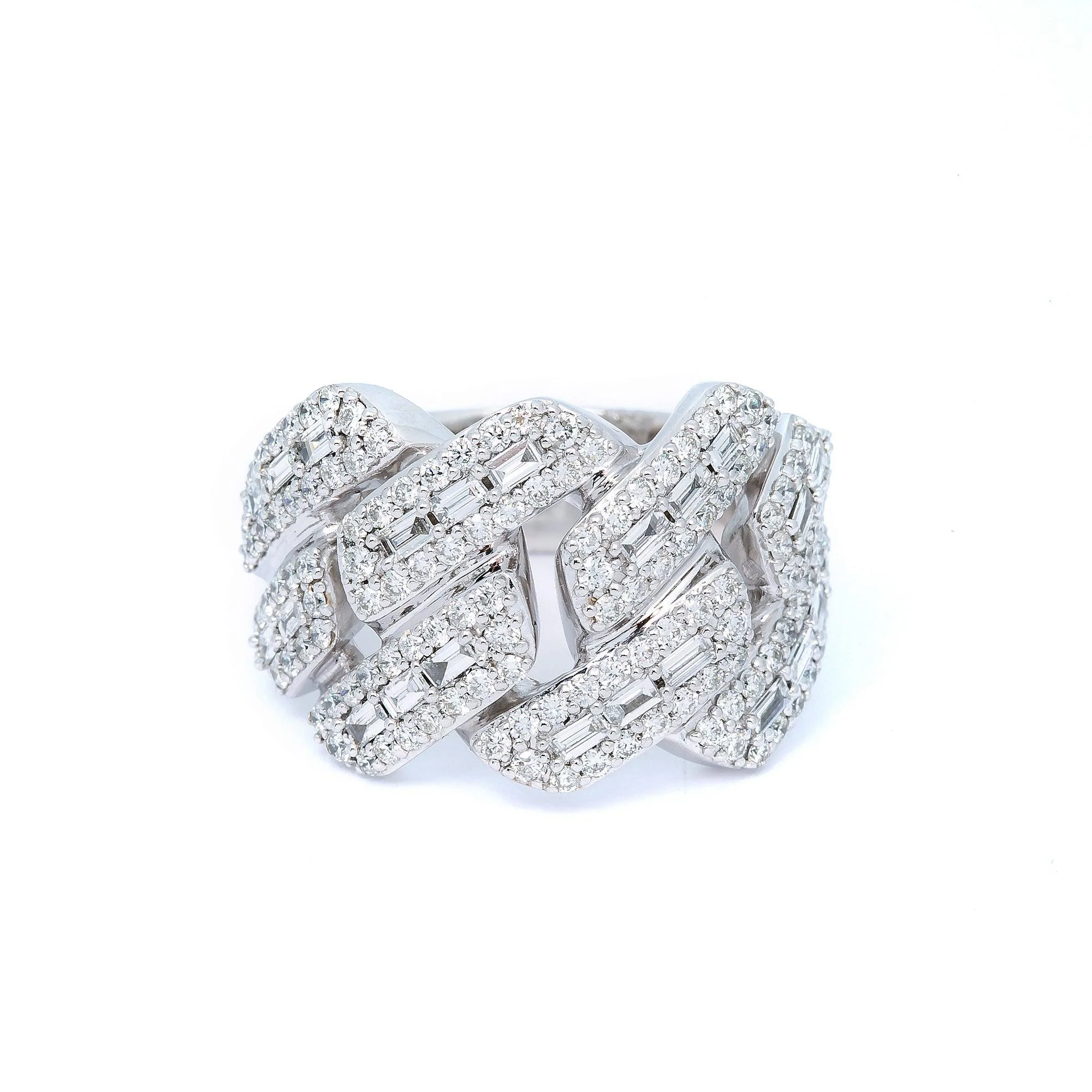14K WHITE GOLD RING WITH 3.65 CT BAGUETTE DIAMONDS