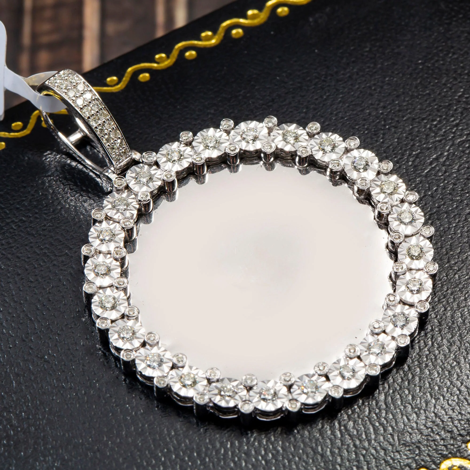 14K WHITE GOLD DIAMOND PICTURE PENDANT 1.12 CT - Image 2