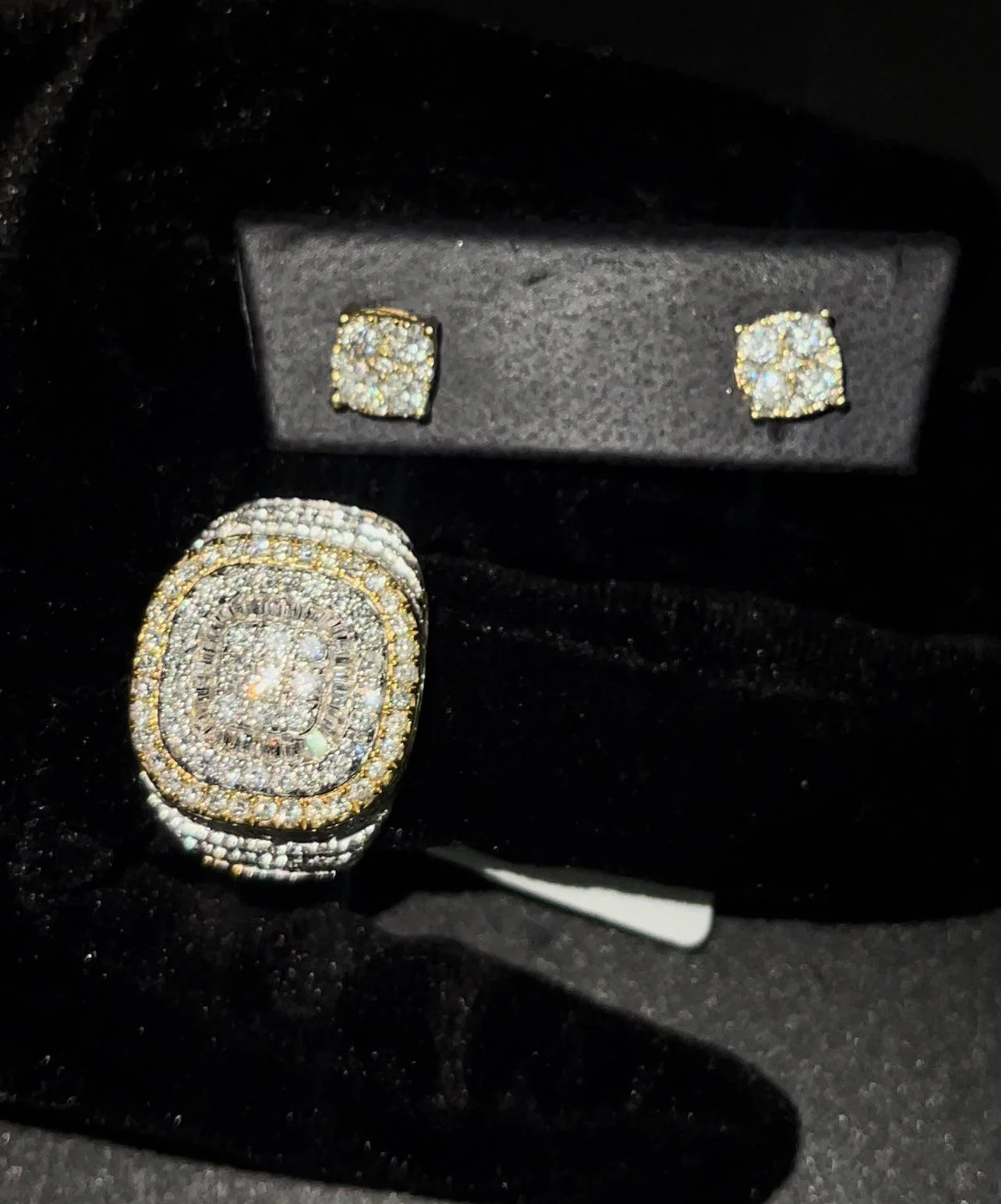 14k yellow 2 piece set deal $2,600