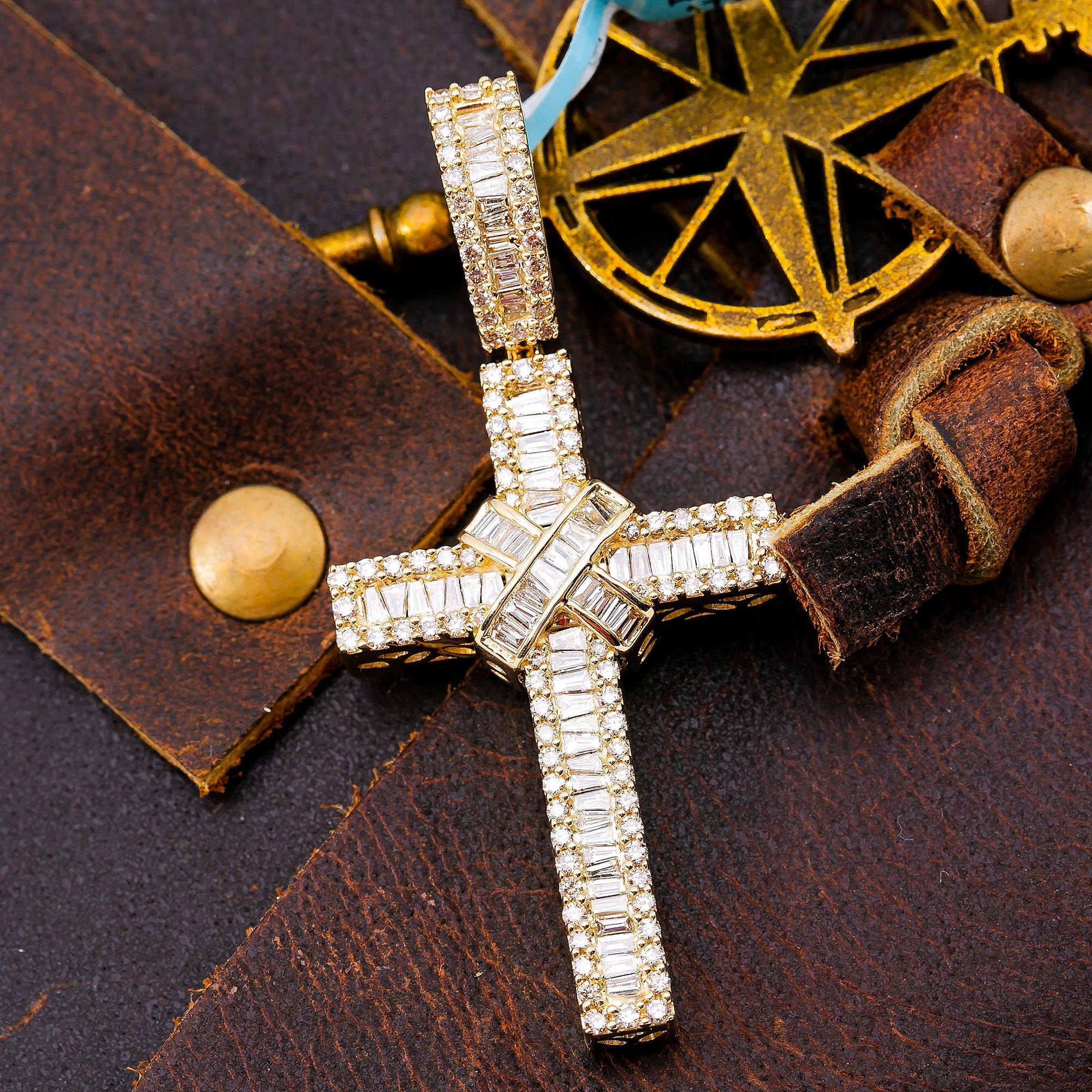 14K YELLOW GOLD CROSS  WITH 1.60 CT  BAGUETTE DIAMONDS - Image 2