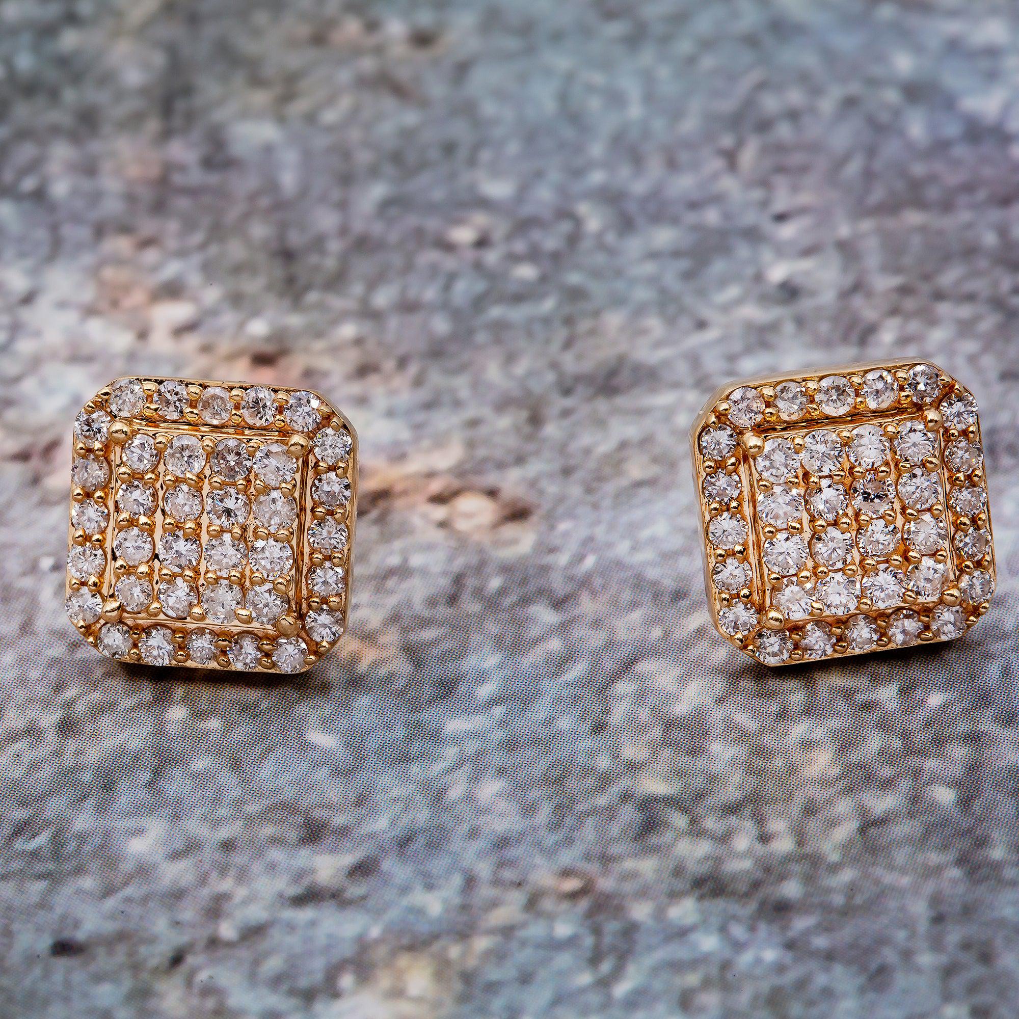 14K Yellow Gold Ladies Earrings with 1.31 CT Round And Baguette  Diamond - Image 2