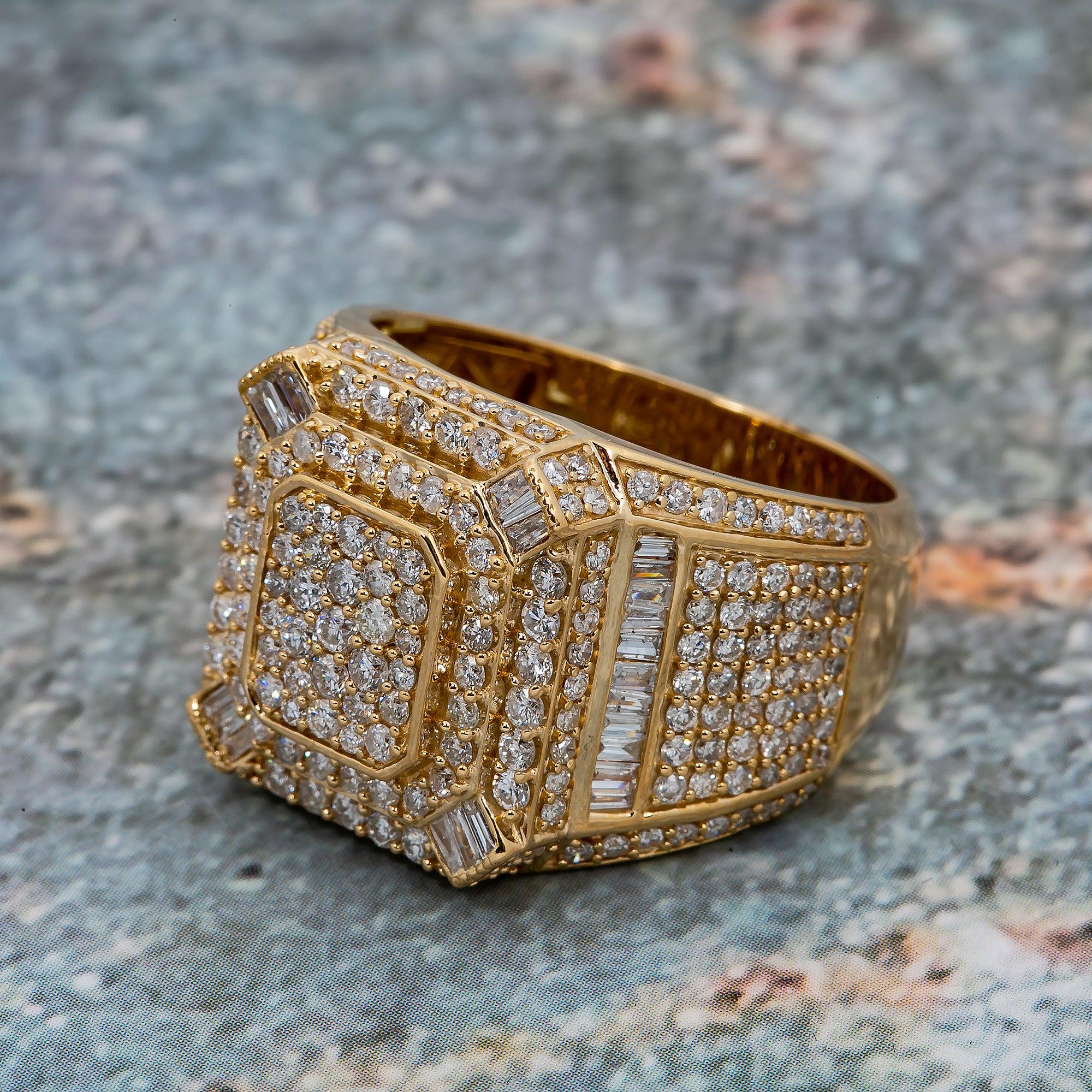 14K YELLOW GOLD MEN'S RING WITH 2.78 CT DIAMONDS - Image 2