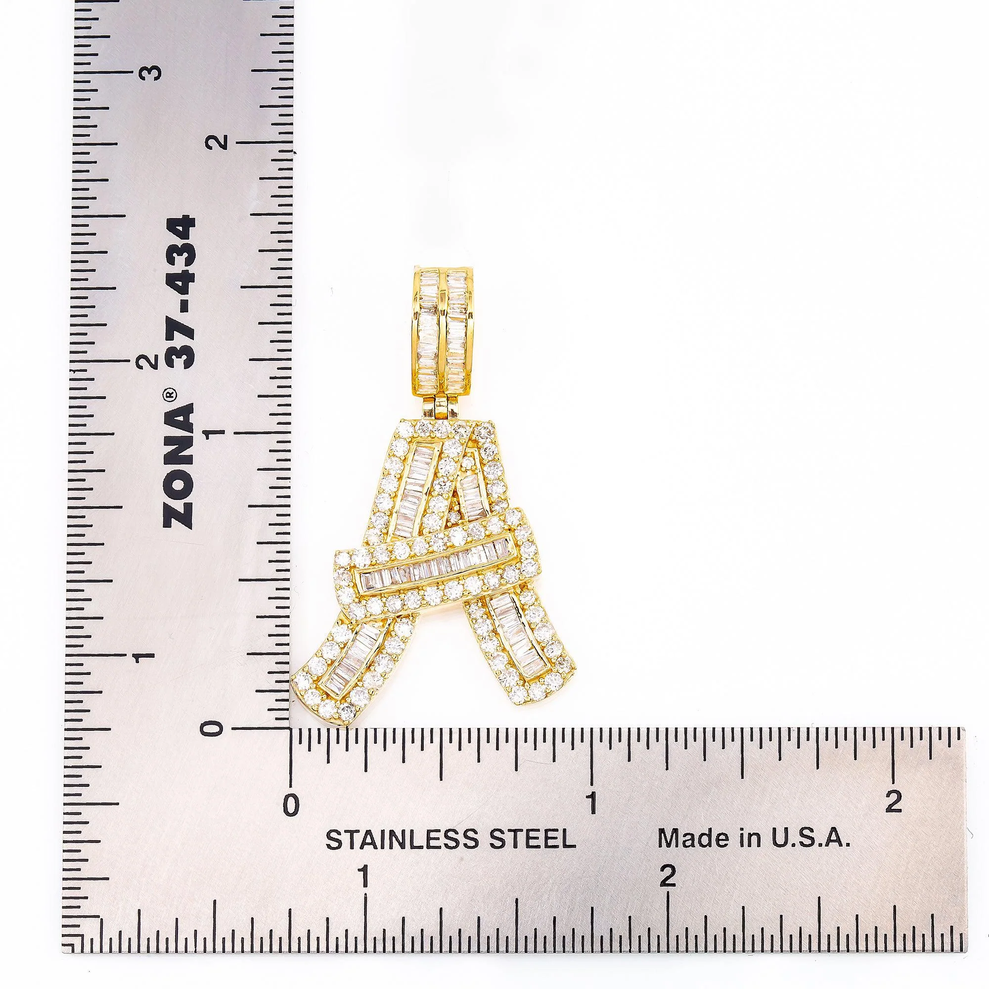 14K YELLOW GOLD UNISEX LETTER A WITH 1.93 CT BAGUETTE AND ROUND DIAMONDS - Image 4