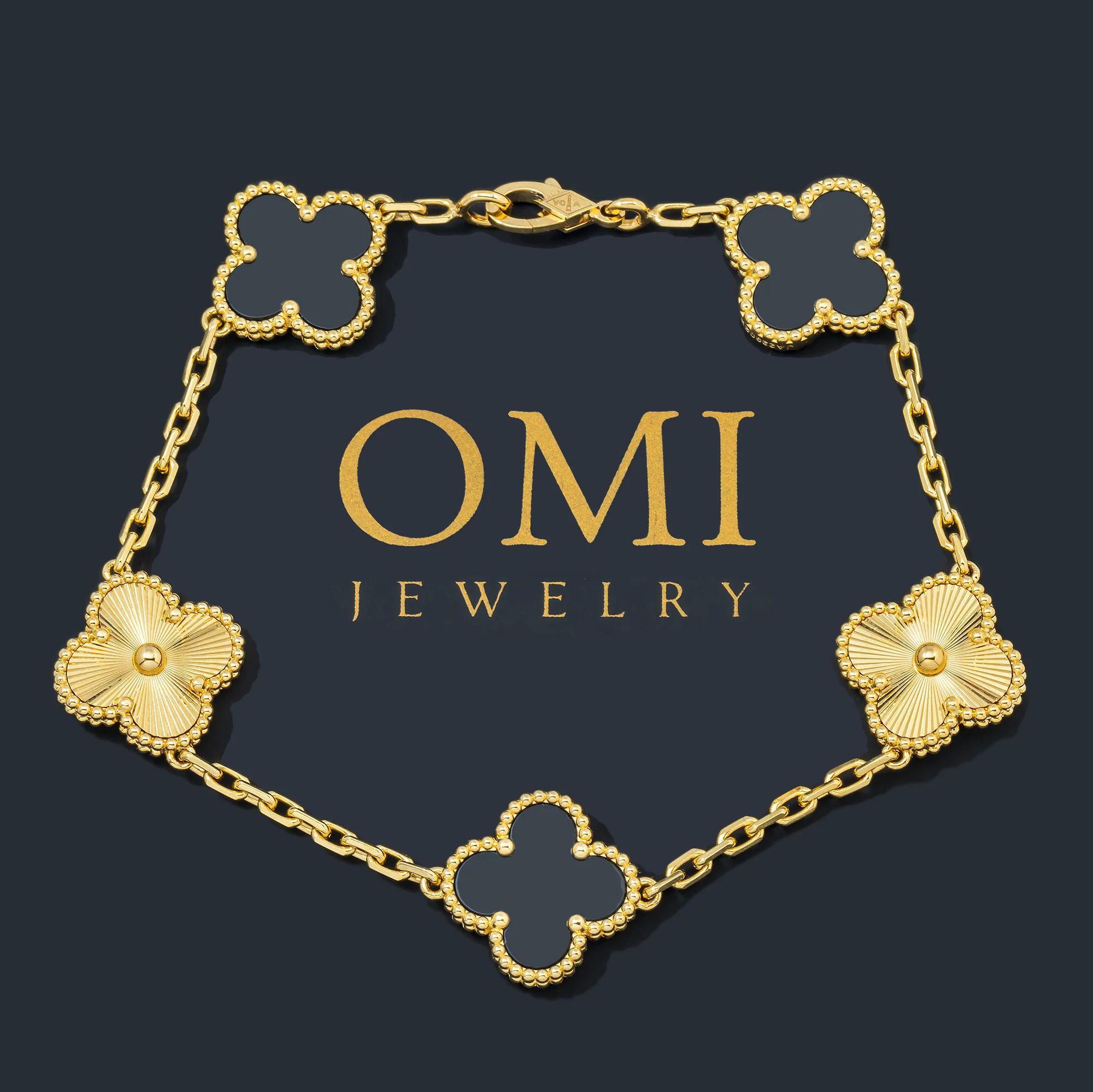 18K GOLD BLACK CLOVER CHAIN BRACELET - Image 3
