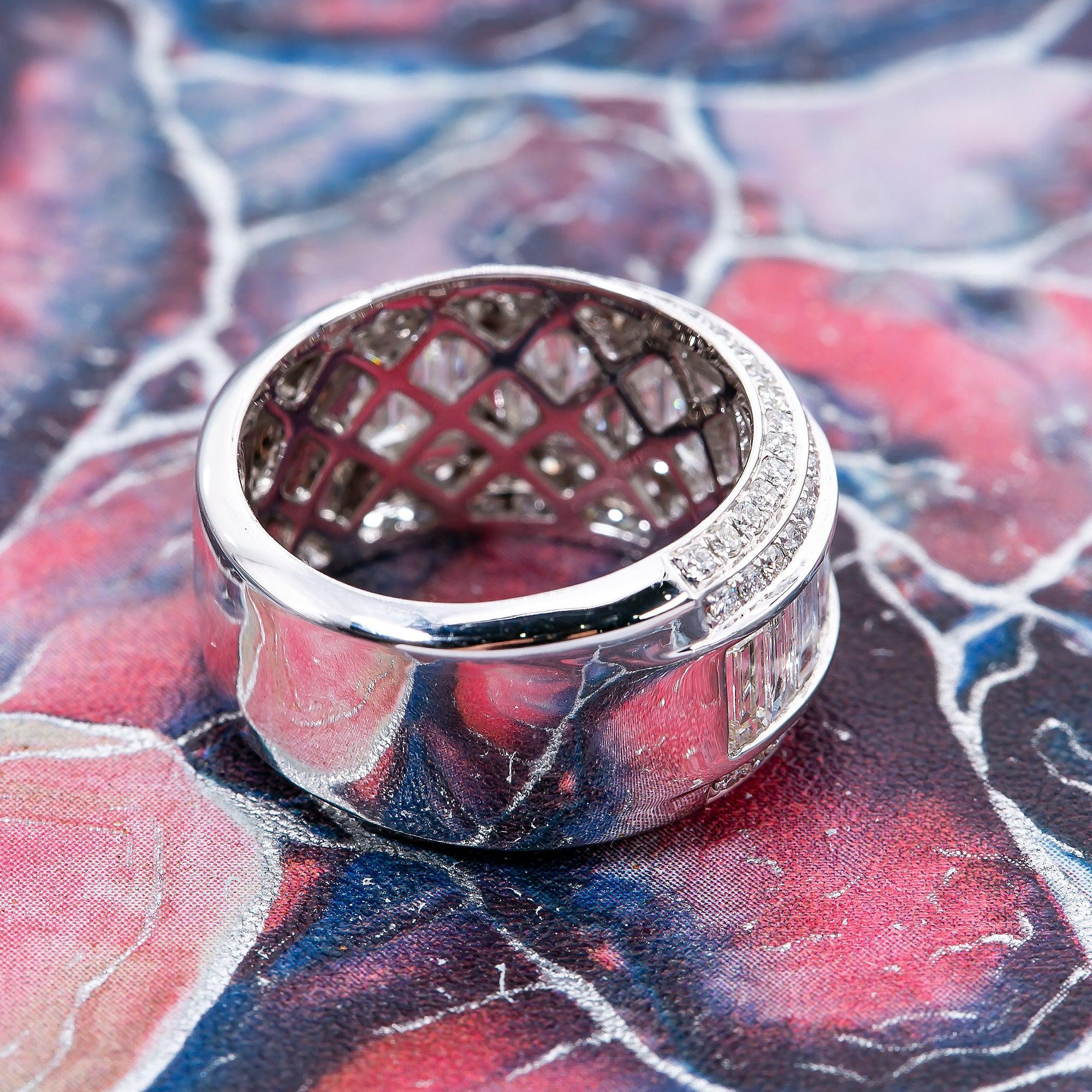 18K White Gold Ladies Ring with 3.11 CT Diamonds - Image 3