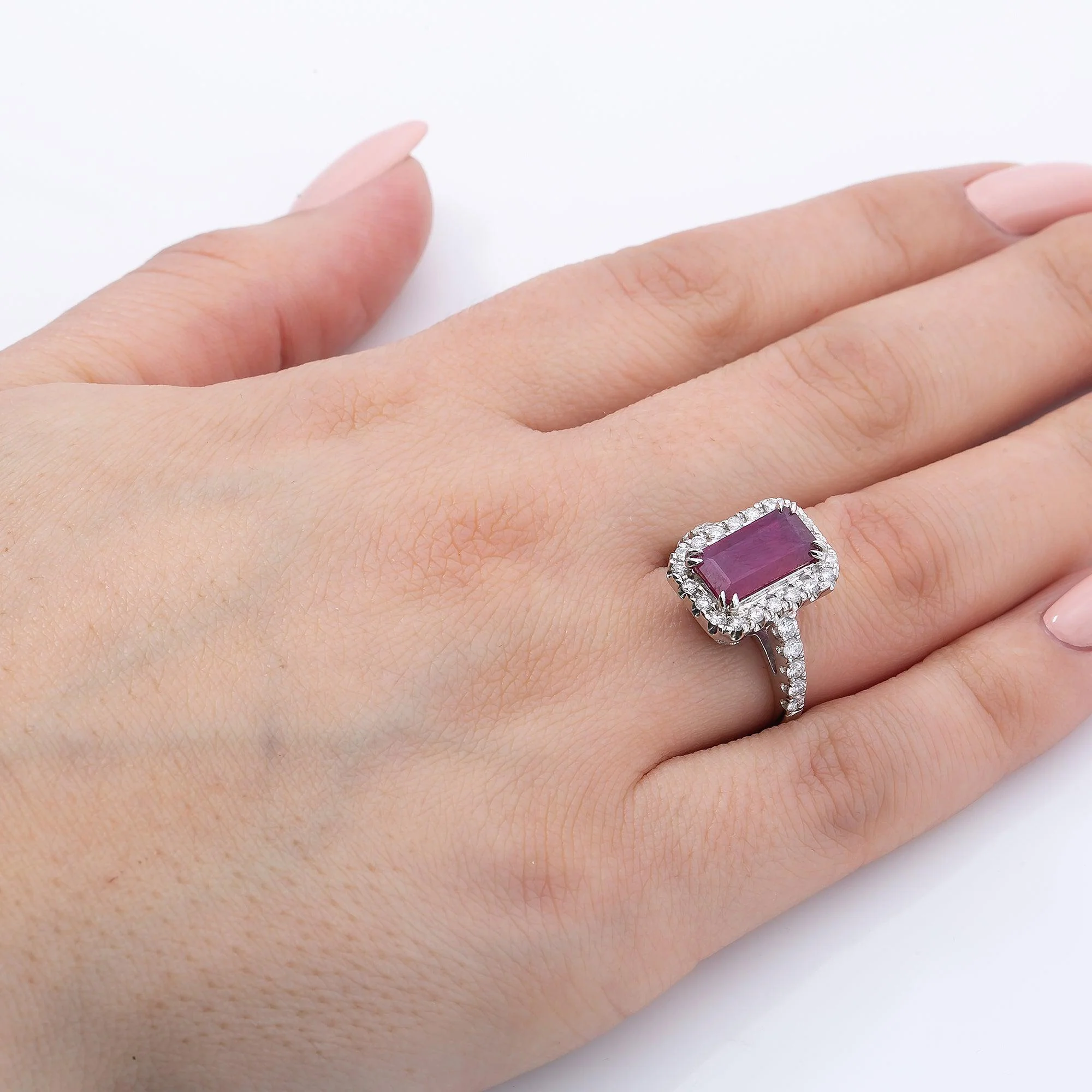 18K White Gold Rectangular Shaped Ruby Diamond And Gemstone Ring - Image 3