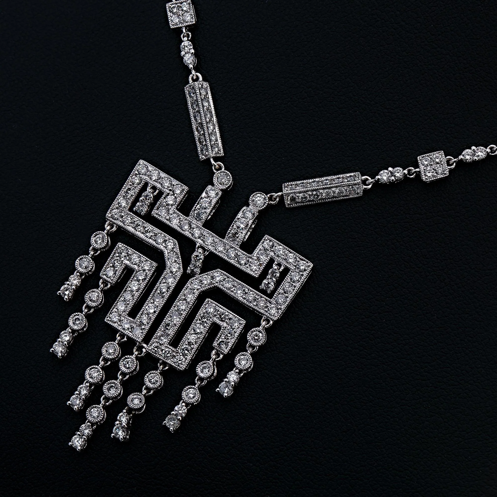 18K White Gold Women's Necklace, 16" Chain With Diamonds - Image 3