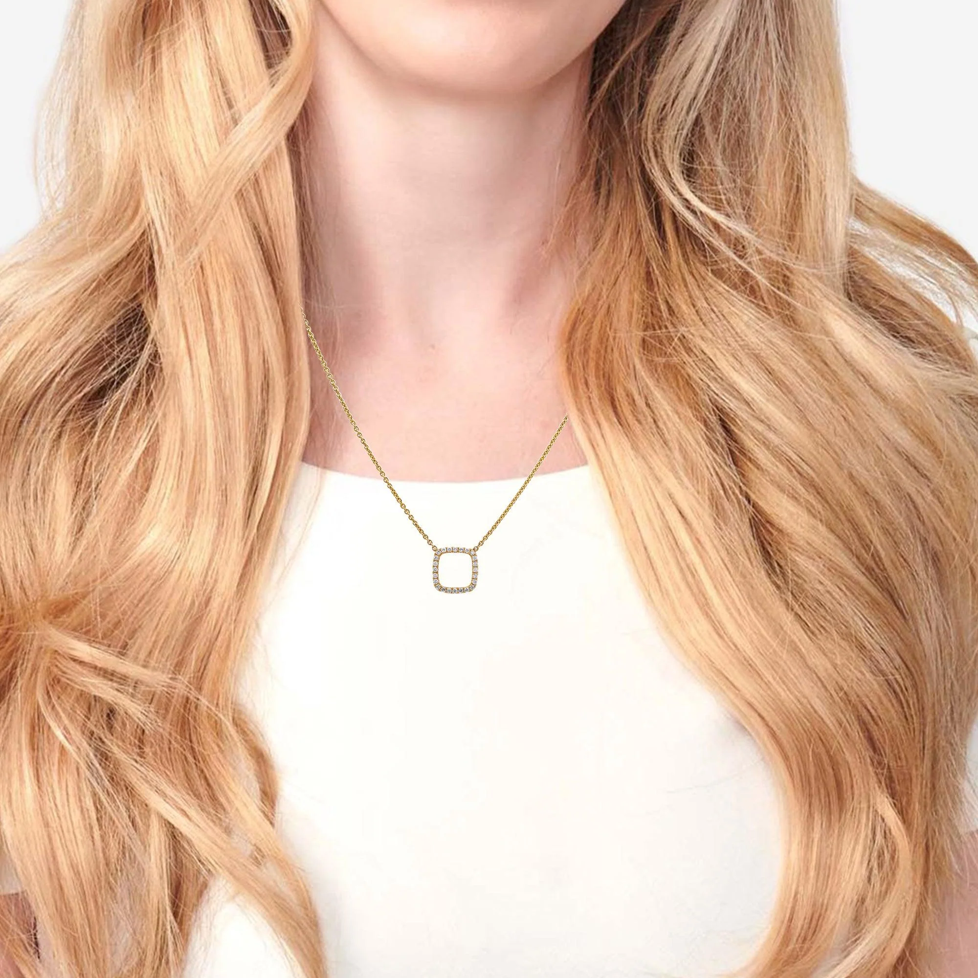 18K Yellow Gold Square-Shaped Floating Women's Necklace With 0.19 CT Diamonds - Image 4