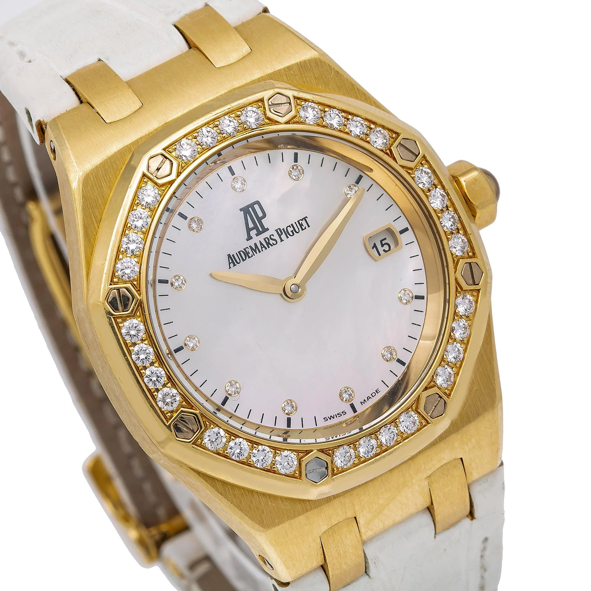 Audemars Piguet Royal Oak 33MM 67601BA.ZZ.D012CR.03 Mother of Pearl Diamond Dial Diamond Bezel White Alligator Leather Strap - Image 4