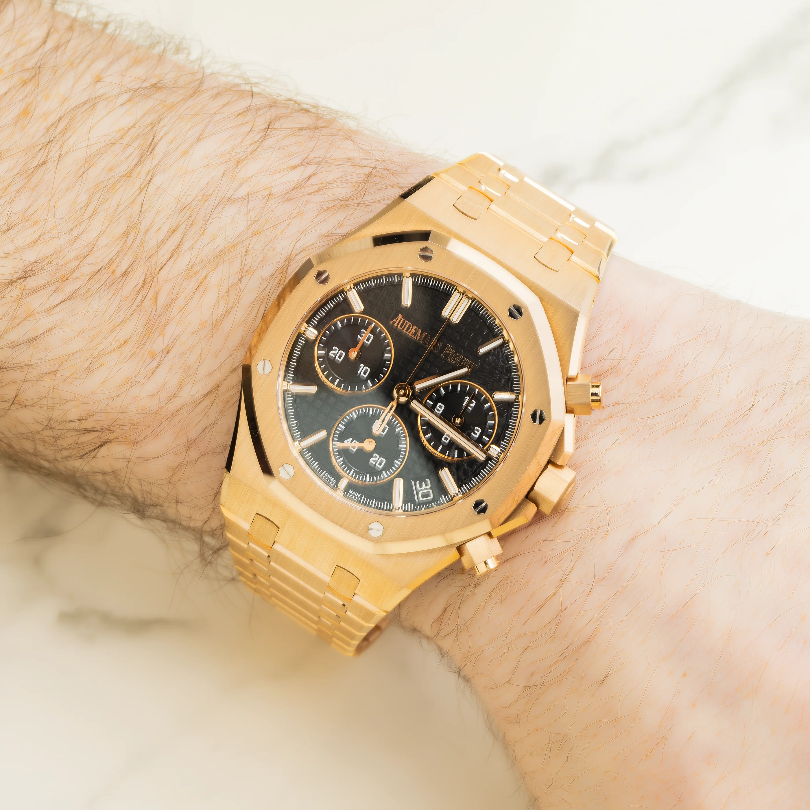 Audemars Piguet Royal Oak Chronograph Selfwinding 41MM 26240OR.OO.1320OR.06 Black Dial Rose Gold Bezel 18K Rose Gold Bracelet - Image 6