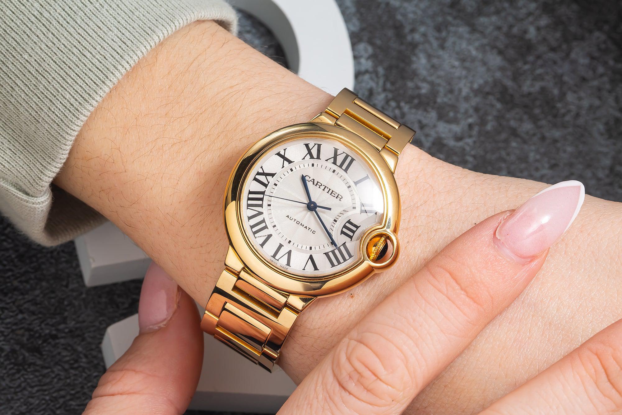 Cartier Ballon Bleu 36MM WGBB0046 Silver Roman Dial Yellow Gold Bezel 18K Yellow Gold Bracelet - Image 2