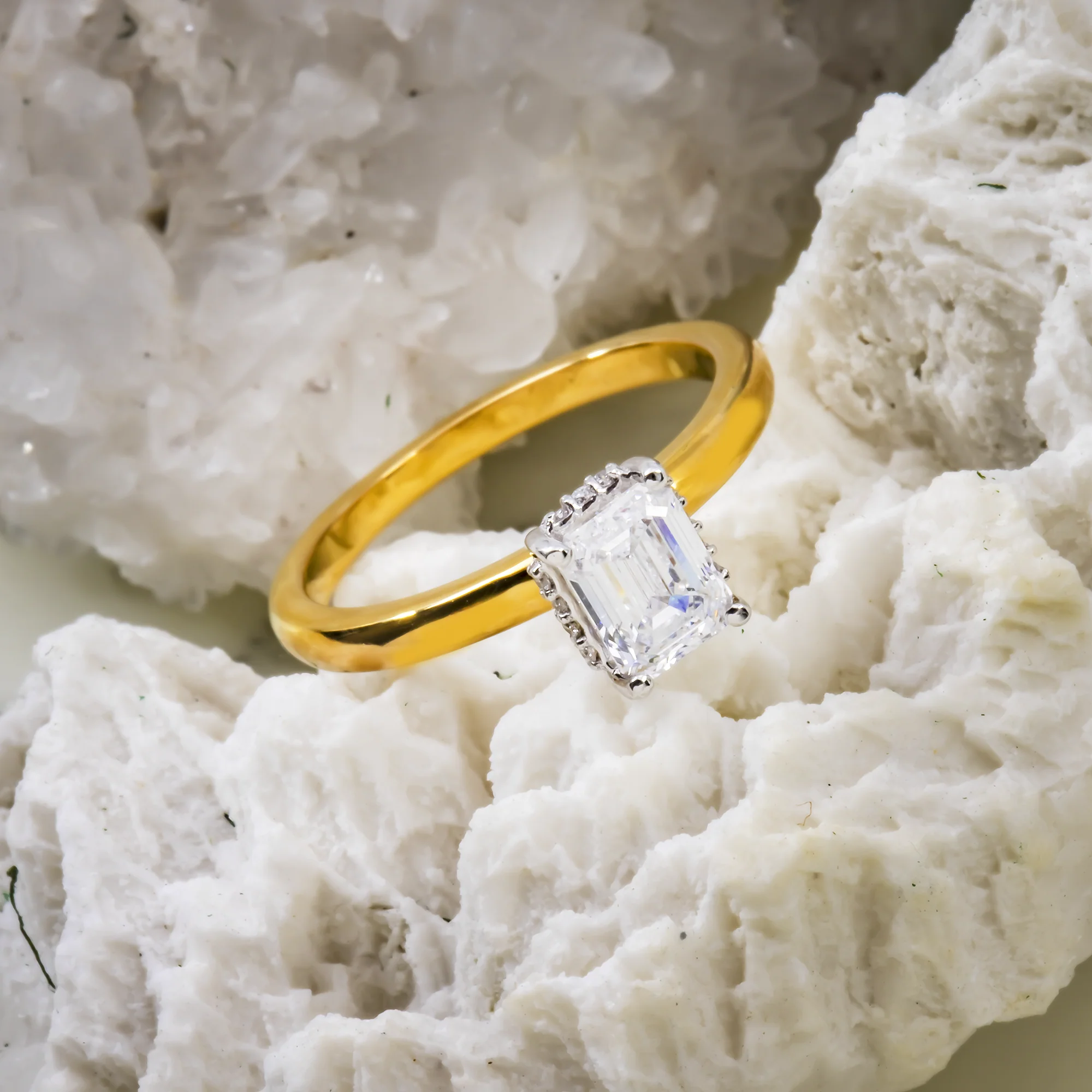 14K GOLD RADIANT CUT LAB DIAMOND ENGAGEMENT RING 1.06 CTW - Image 3