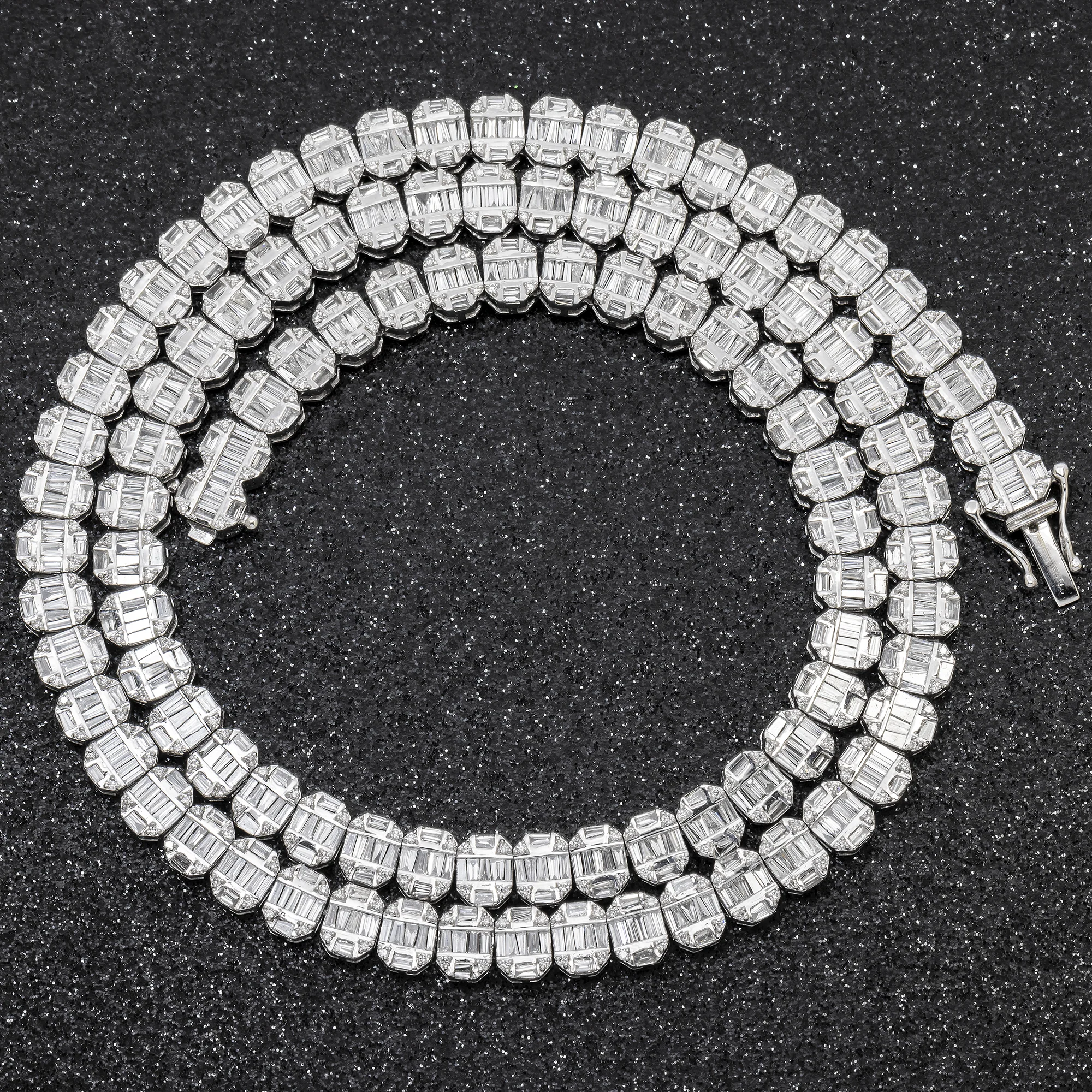 10K GOLD 7.5MM BAGUETTE DIAMOND CHAIN 17.30 CT - Image 4