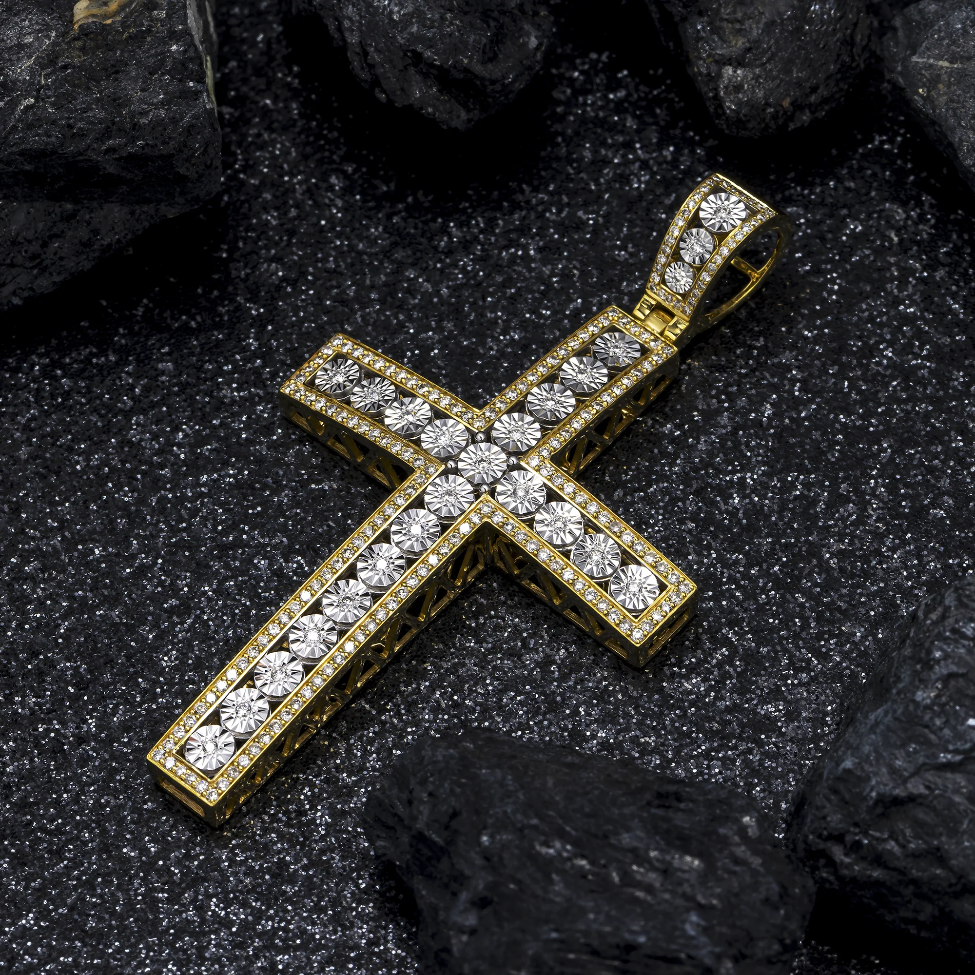 10K GOLD ROUND DIAMOND CROSS PENDANT 0.92 CT - Image 2
