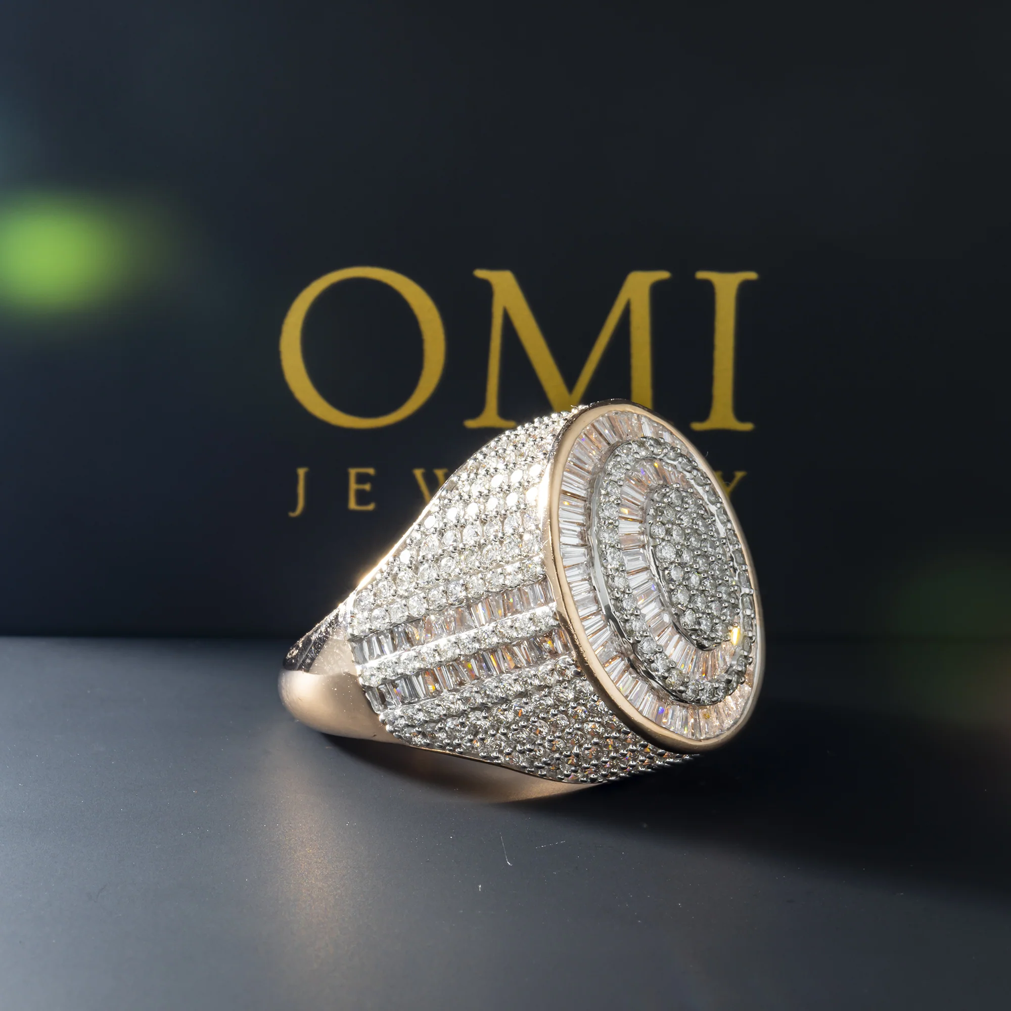 14K GOLD ROUND AND BAGUETTE DIAMOND CLUSTER RING 6.00 CT - Image 6