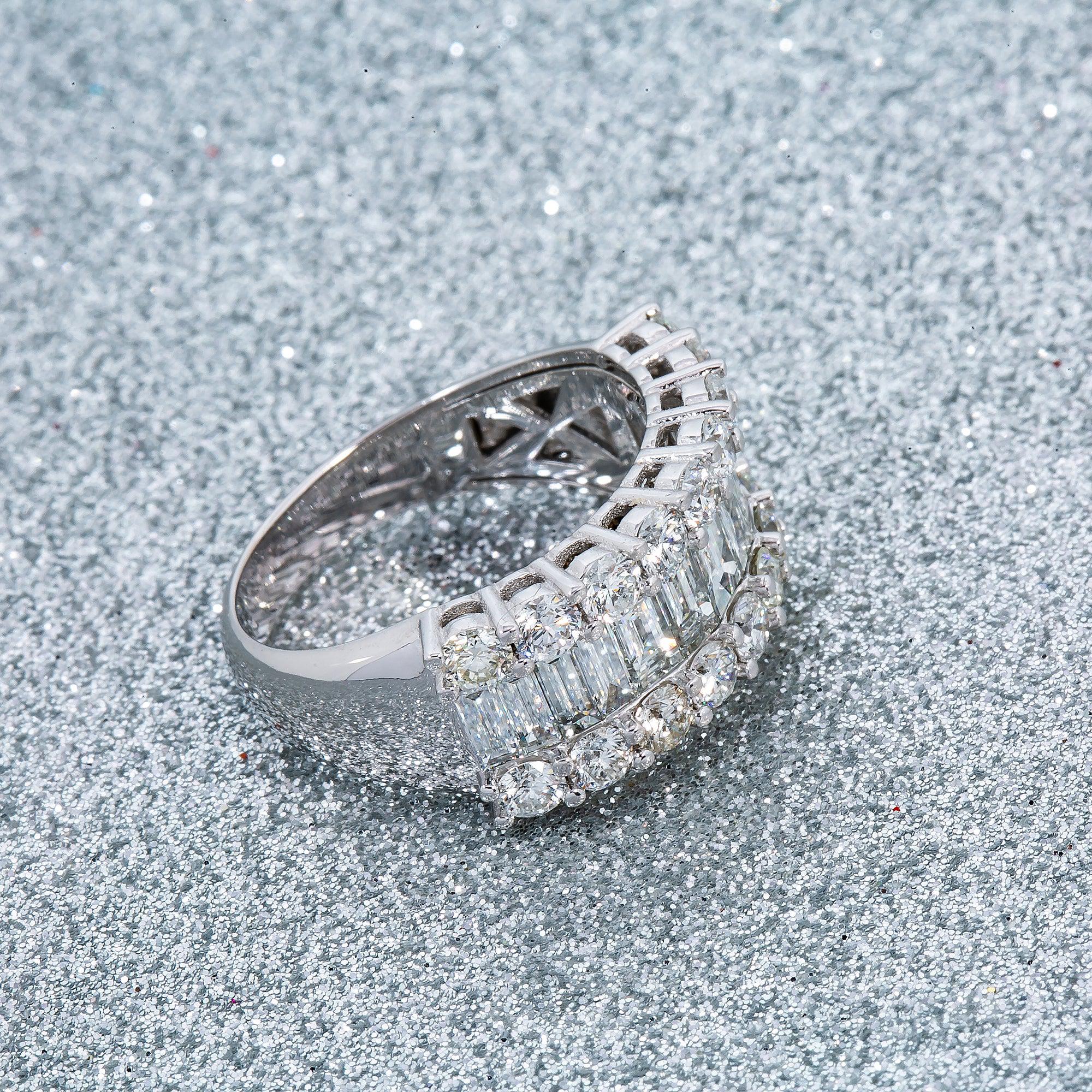 14K GOLD FANCY BAGUETTE DIAMOND RING 2.95 CT - Image 3