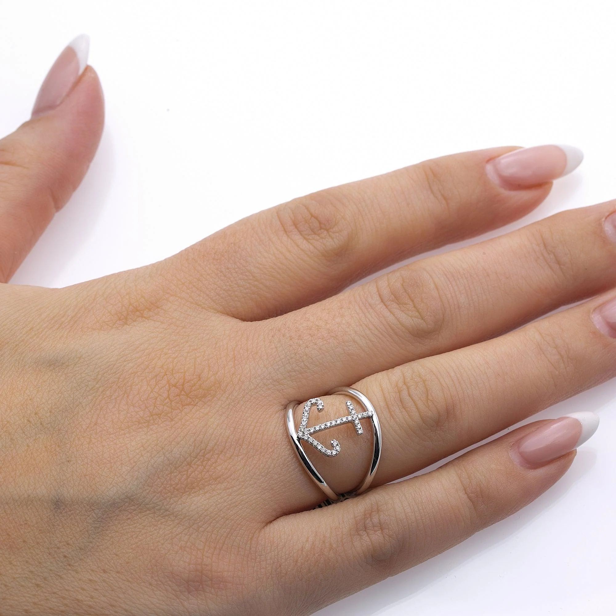 Ladies 18k White Gold Diamond 0.14 CT Right Hand Ring - Image 3