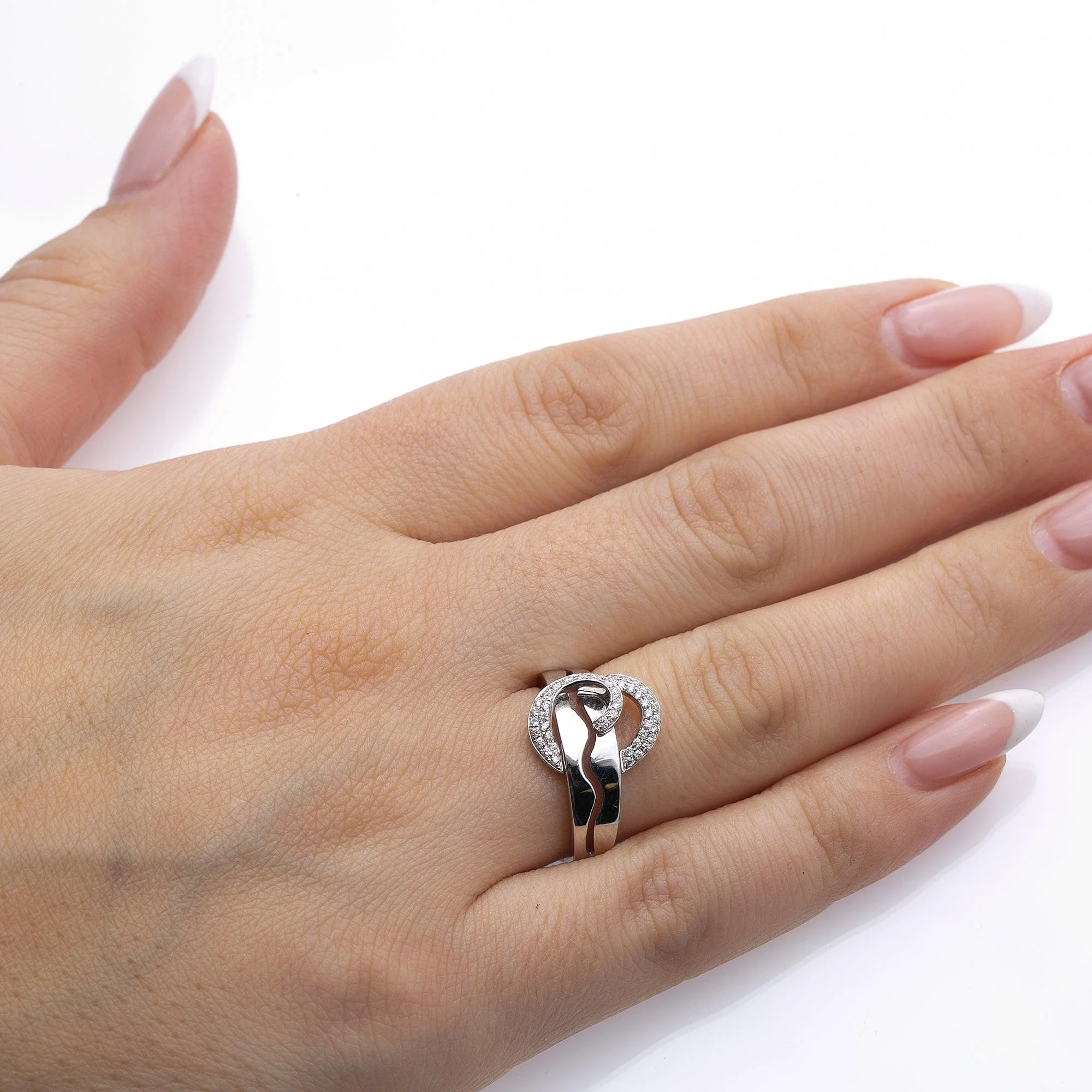 Ladies 14k White Gold Diamond 0.25 CT Right Hand Ring - Image 3