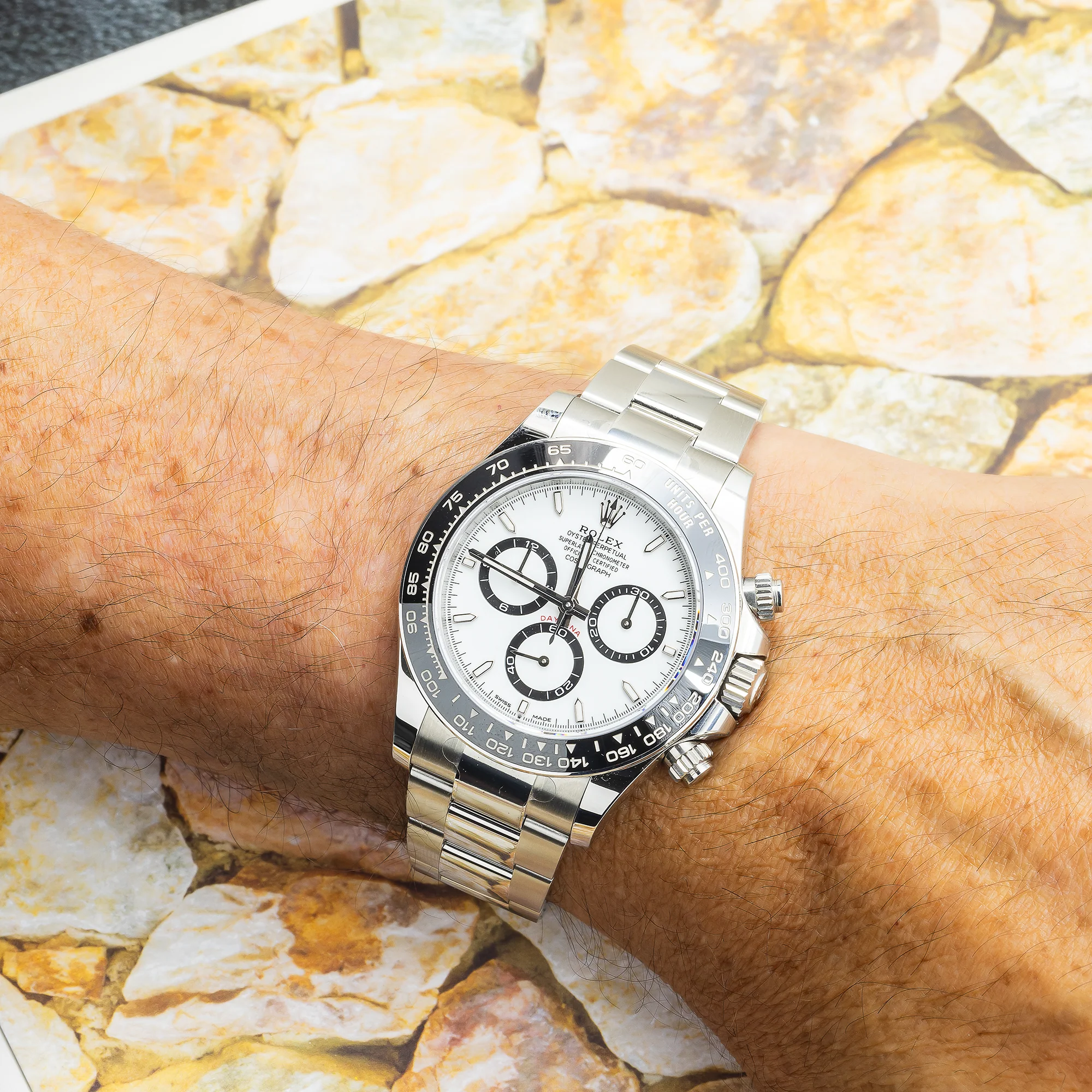 Rolex Cosmograph Daytona 40MM 126500LN White Dial Black Ceramic Tachymeter Bezel Stainless Steel Oyster Bracelet - Image 2