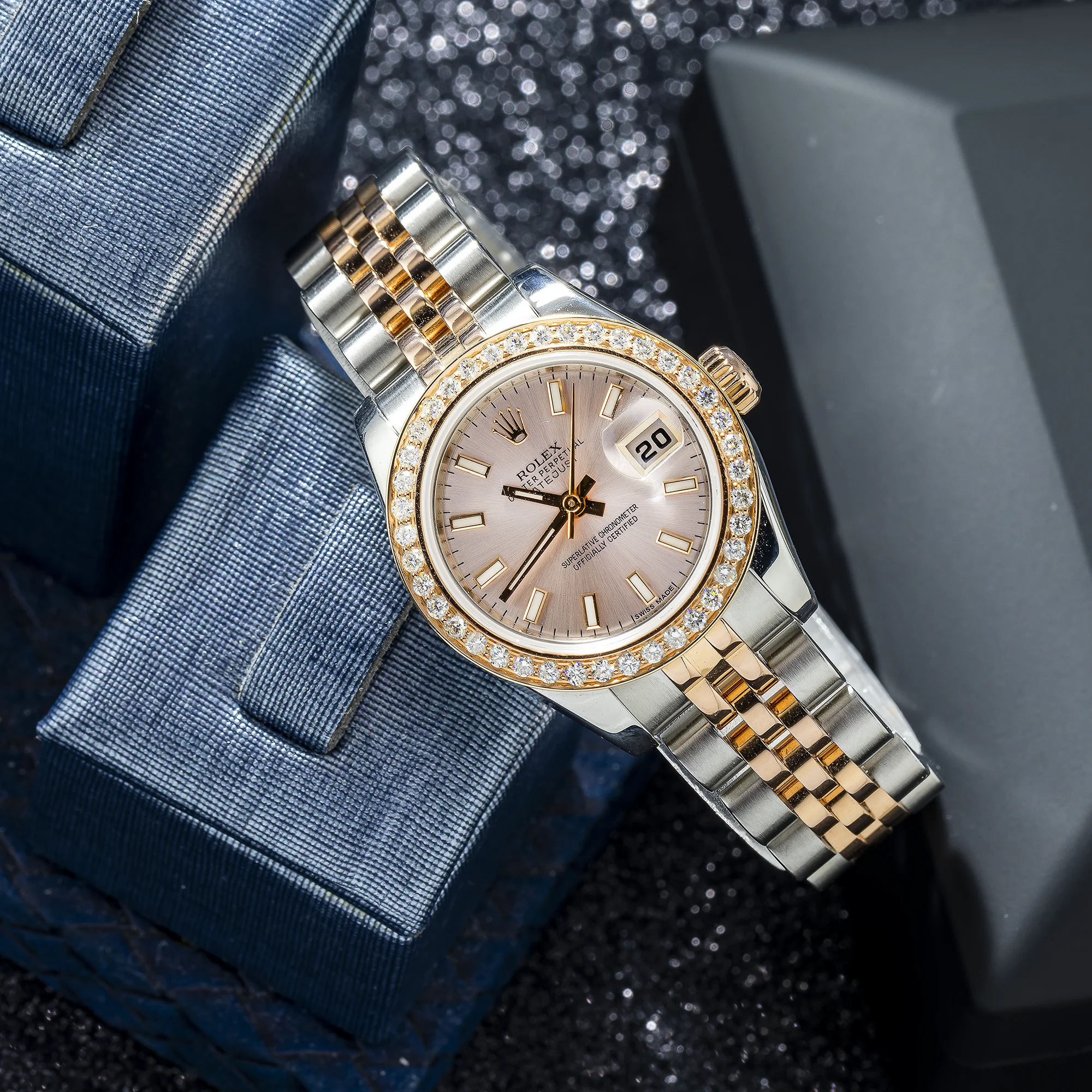 Rolex Datejust 26MM 179171 Sundust Dial Diamond Bezel Two Tone Rose Gold Jubilee Bracelet - Image 4