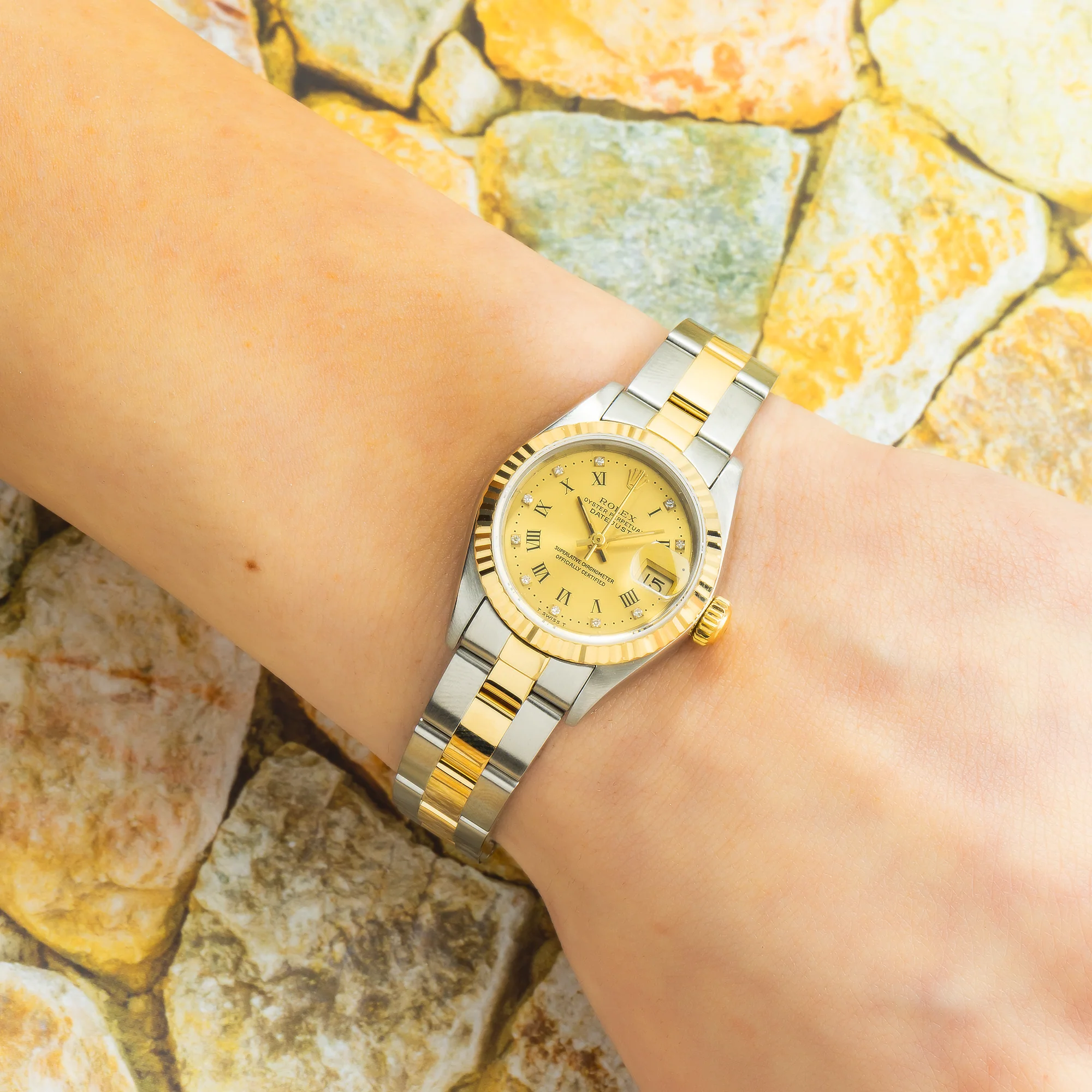 Rolex Datejust 26MM 69173 Champagne Roman Diamond Dial Fluted Bezel Two Tone Yellow Gold Oyster Bracelet - Image 2